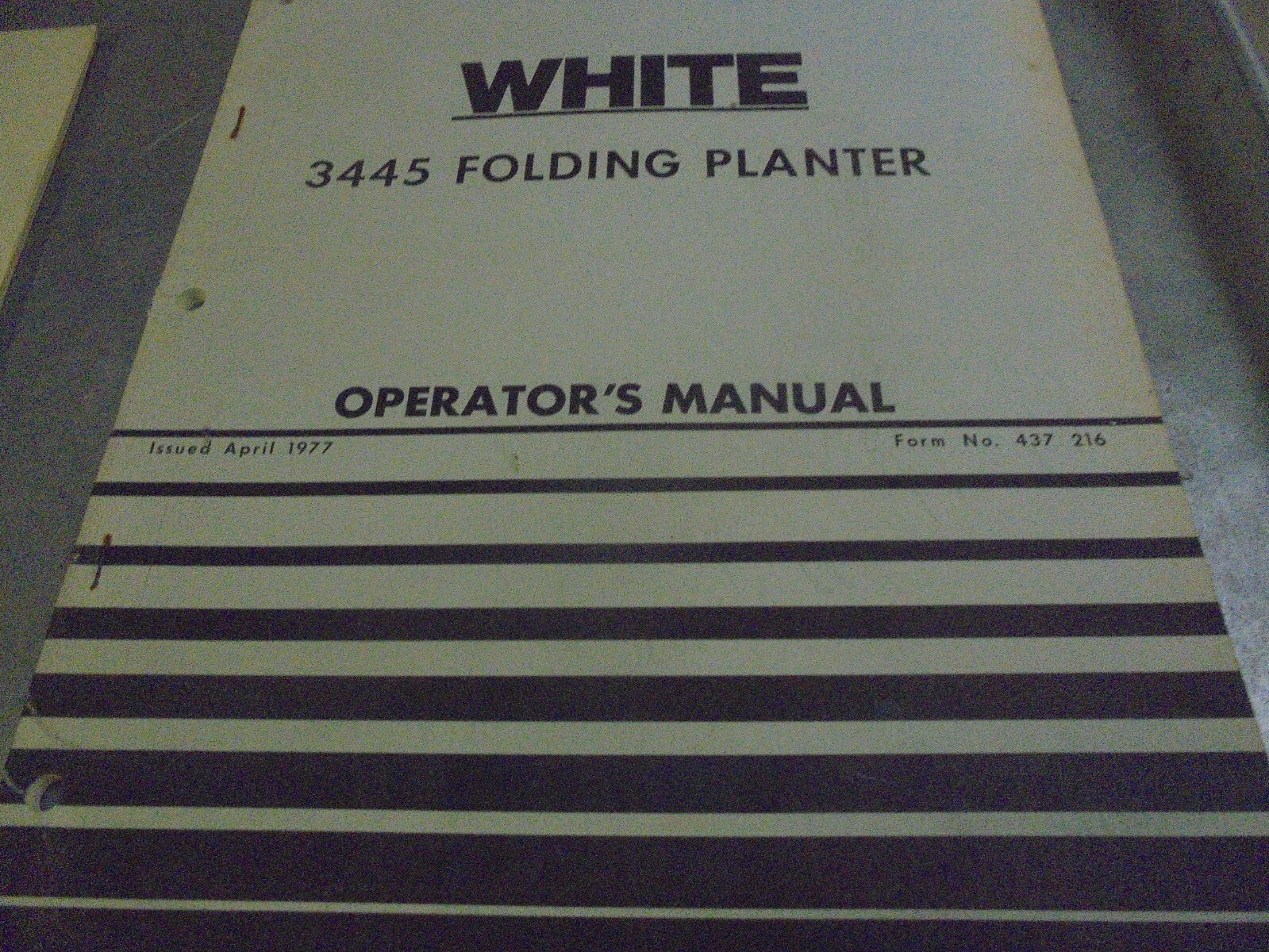 Vintage 1977 White 3445 Folding Planter Operator&rsquo;s Manual