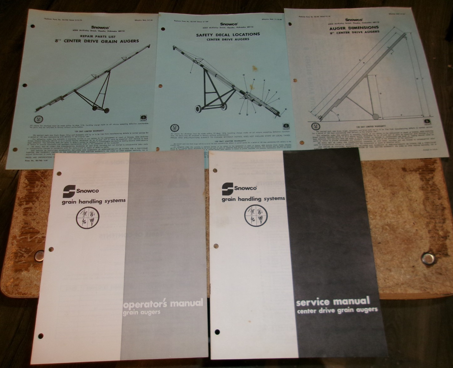 5-lot 1981 snowco 8&Prime; grain augers manuals good used