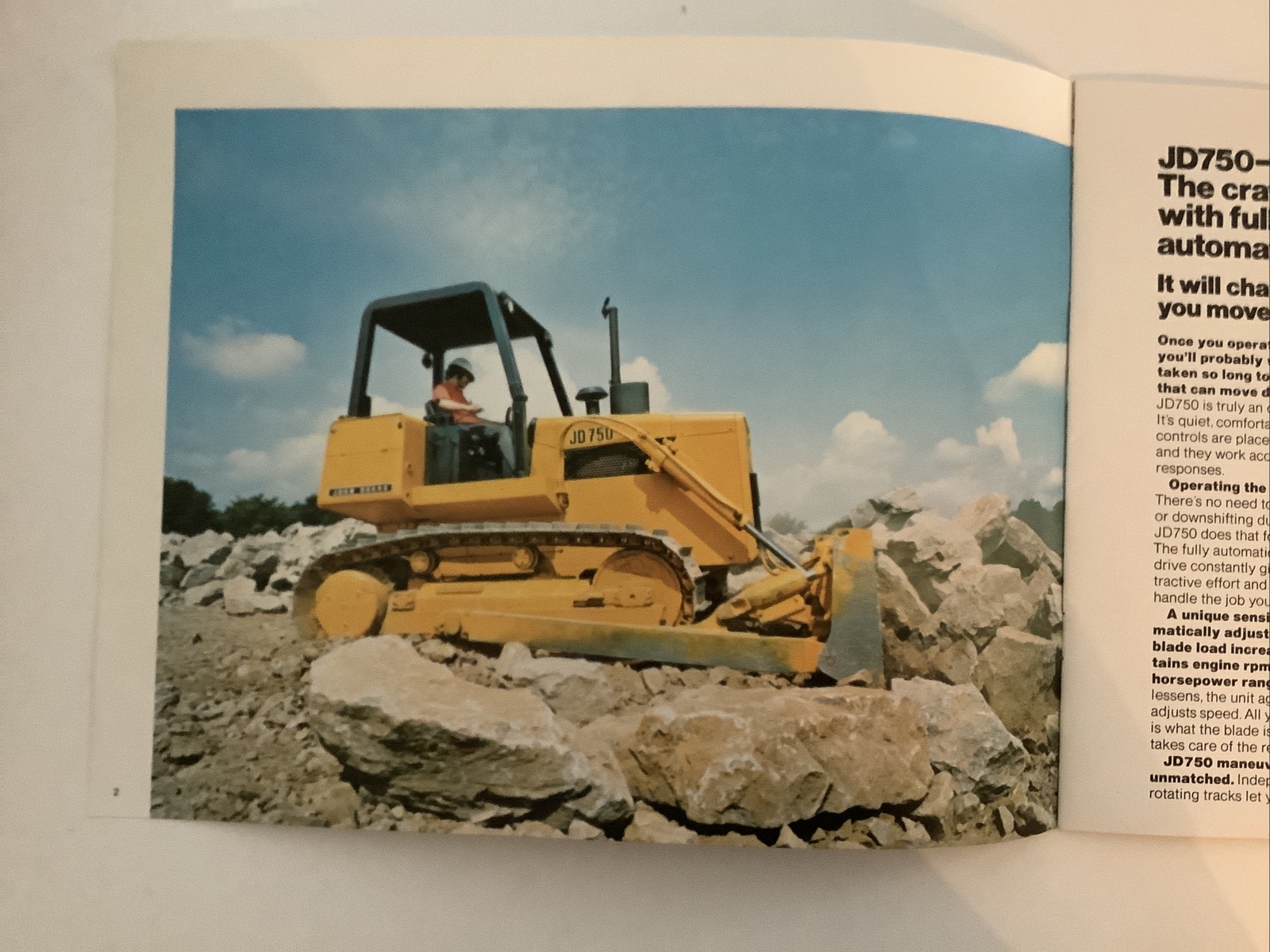JOHN DEERE JD750 BULLDOZER 16 PAGES 1976 SALES BROCHURE