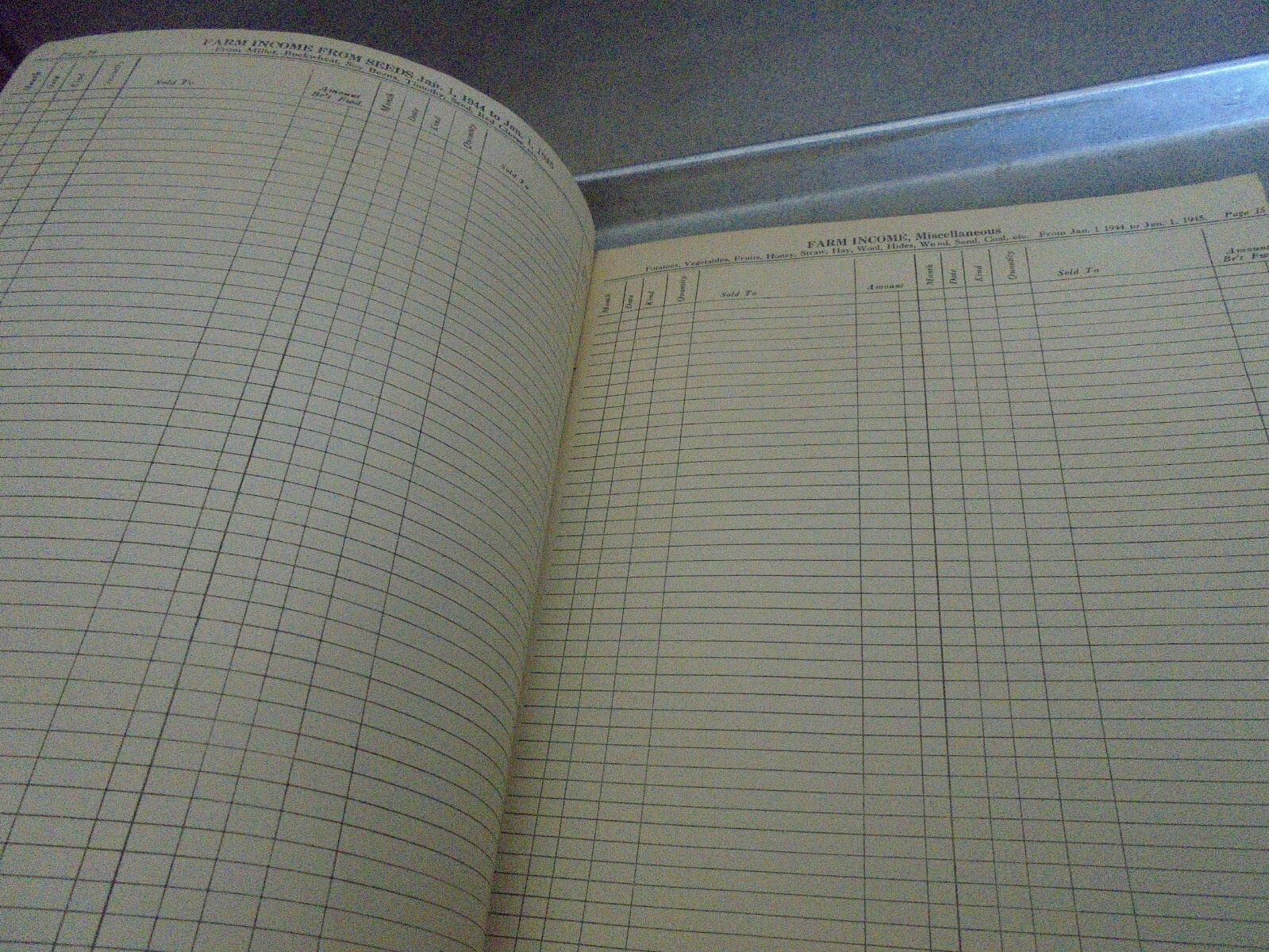 Vintage 1944 Farm Record Book Eagle Roller Mill Co. Porter Minnesota