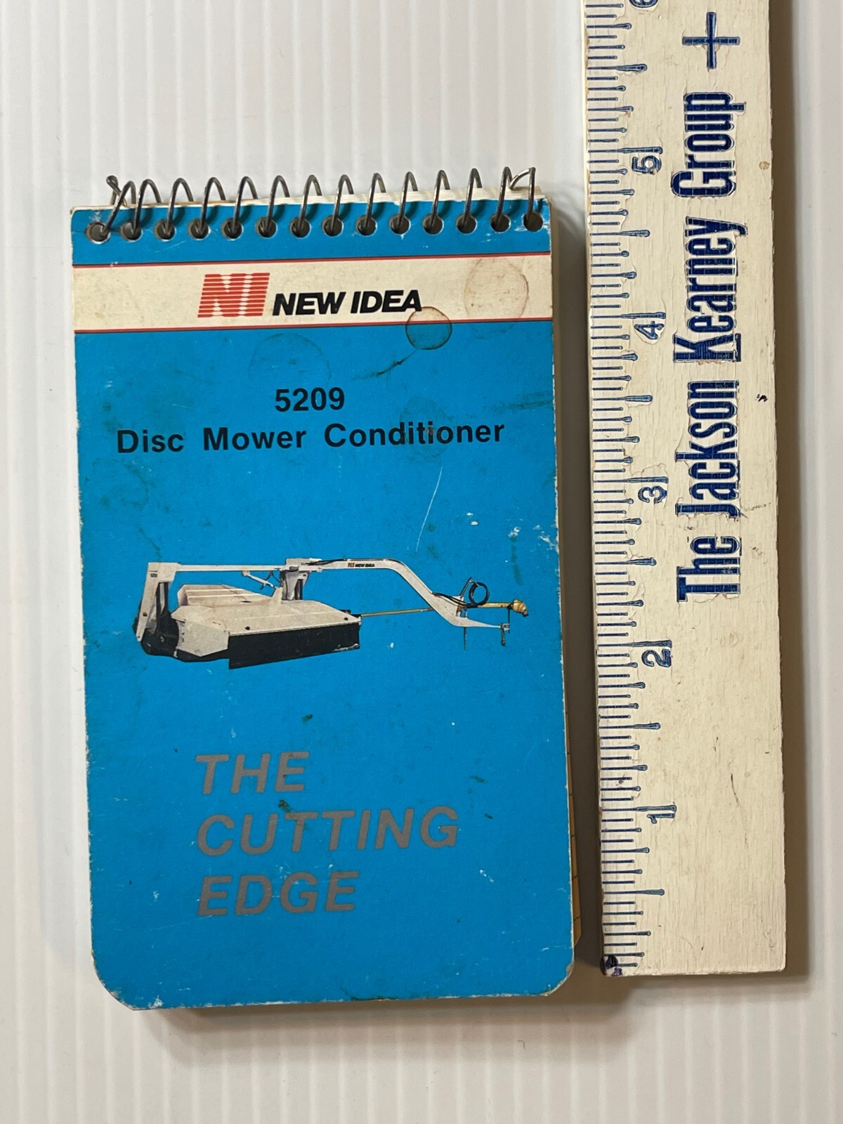 Vintage 1980s – New Idea 5209 Disc Mower Conditioner (Advertising Notebook)