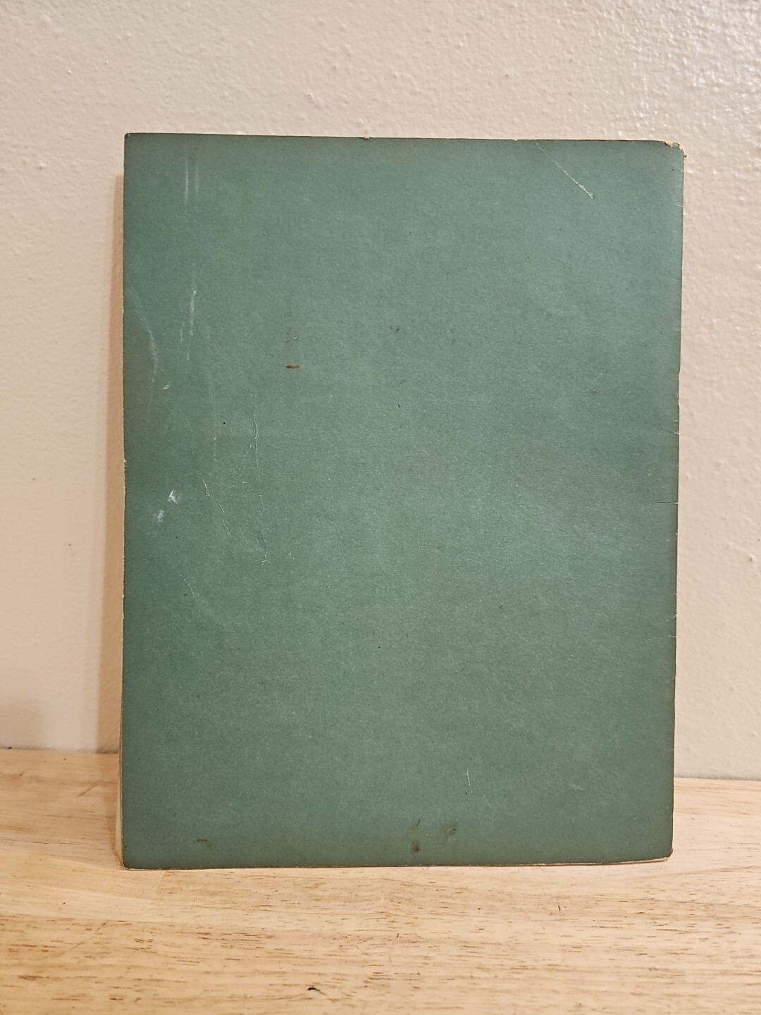 1952 Portland Cement Association Building Concrete Farm Structures book