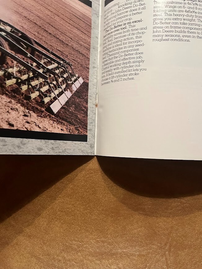 John Deere Litho USA 1983 Seedbed Tillage Equipment Brochure