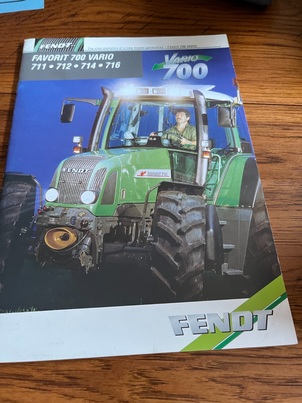 Fendt Vario 711 712 714 716 Tractor Brochure FCCA
