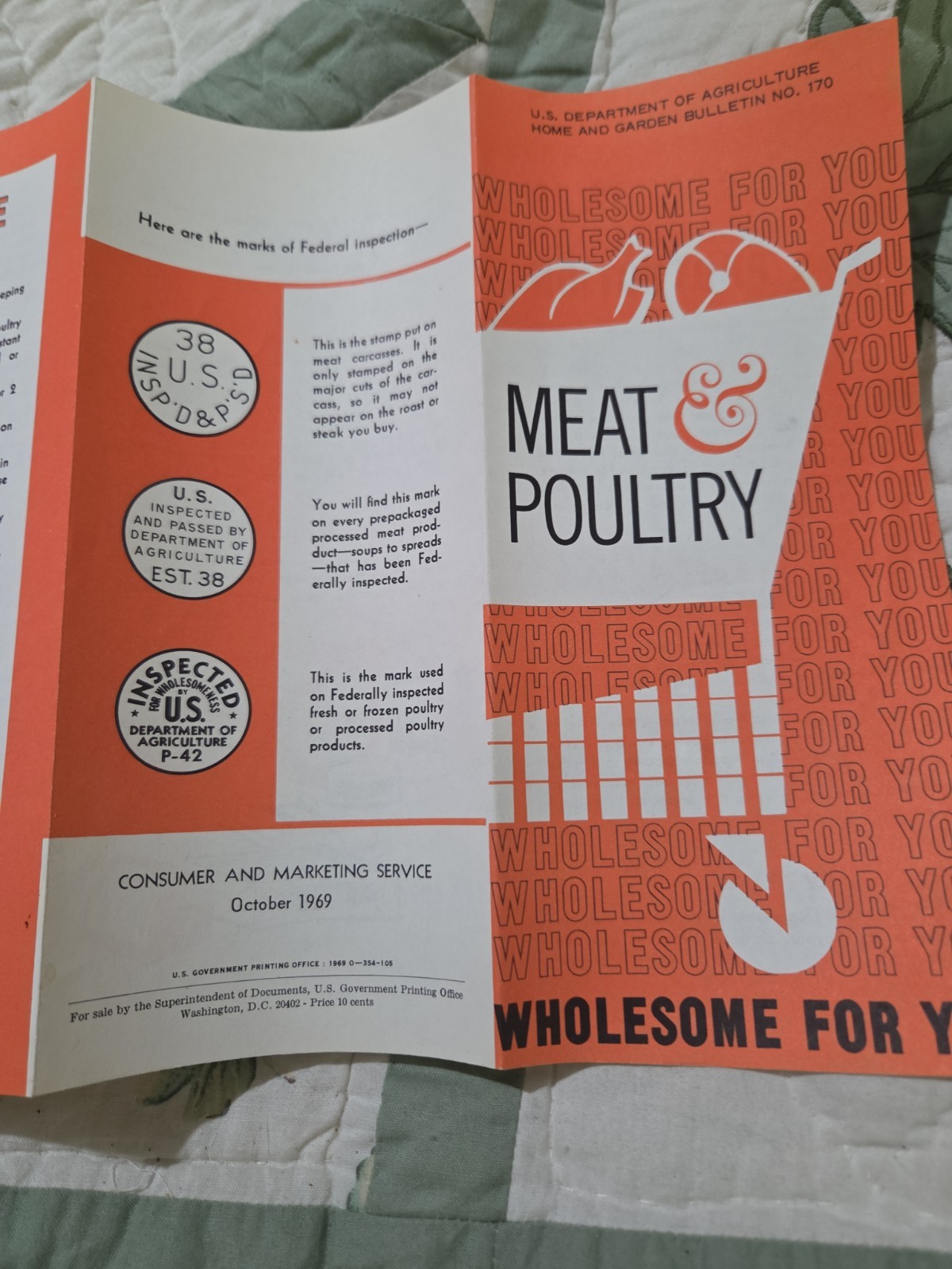 Meat & Poultry brochure published by the U.S. Department of Agriculture 1969
