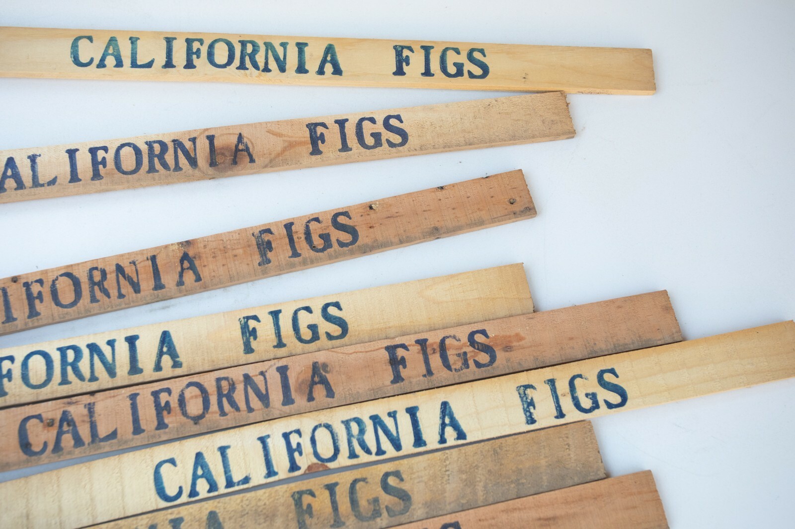 California Figs Wooden Slats (C1L) Fruit Boxes 17.5&Prime; Lot of 4 Advertising