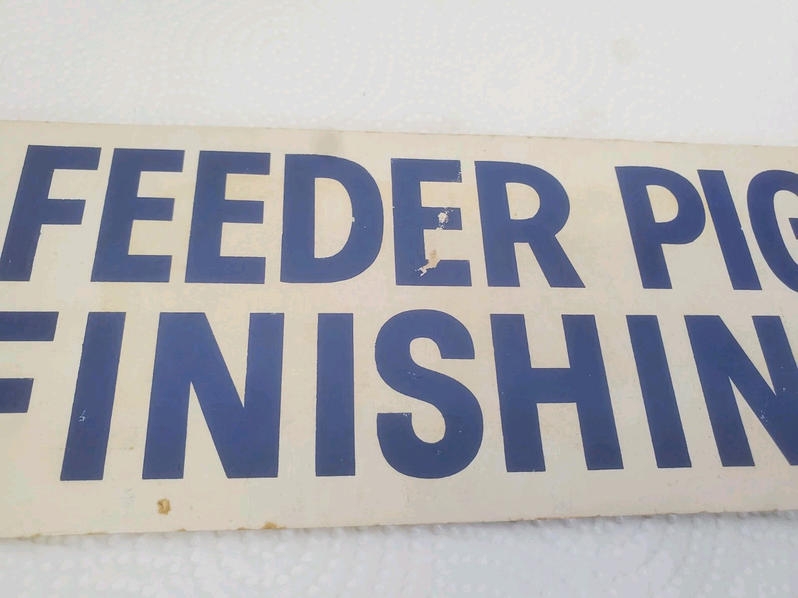 9&Prime; X 3-3/4&Prime; Cardboard Sign Feeder Pig Finishing Magnet Backing Farm Decor #1
