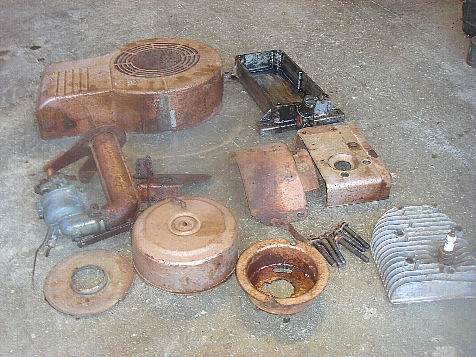 Wheel Horse Lawn Ranger Tractor Briggs & Stratton 200431 8HP Engine Parts Lot