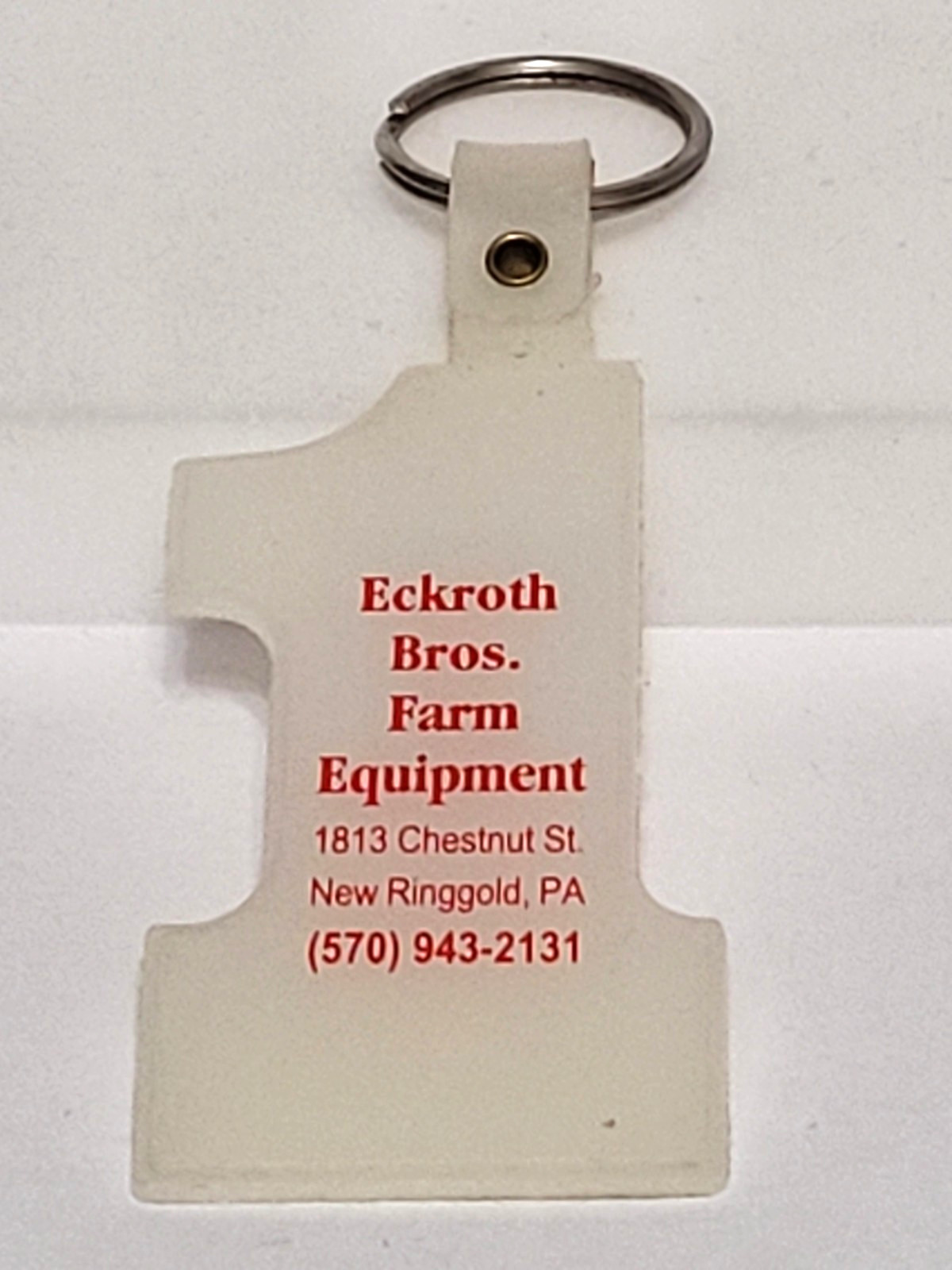 Vtg Eckroth Bros. Farm New Ringgold,Pa. Advertising Key Chain GLOWS IN DARK !!!