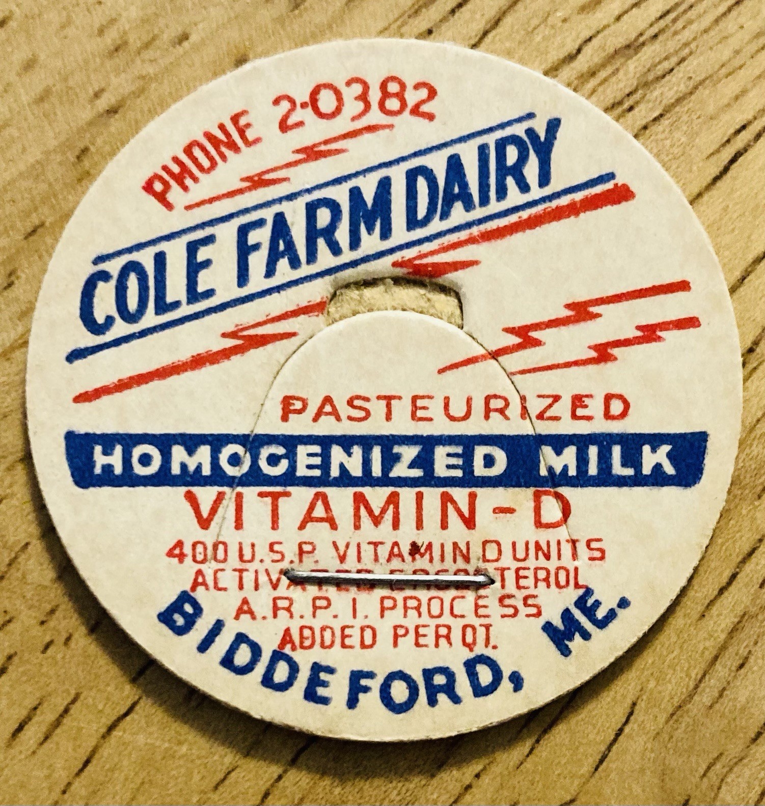 MILK BOTTLE CAP~COLE DAIRY FARM, BIDDEFORD, MAINE. HOMOGENIZED MILK