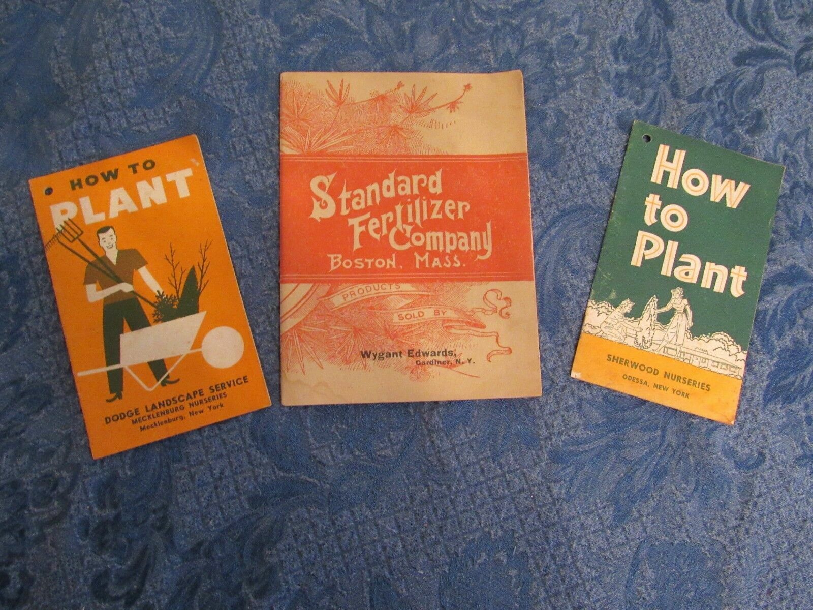 1897 Advertising Booklet Standard Fertilizer Co Boston & Mid Century Planting