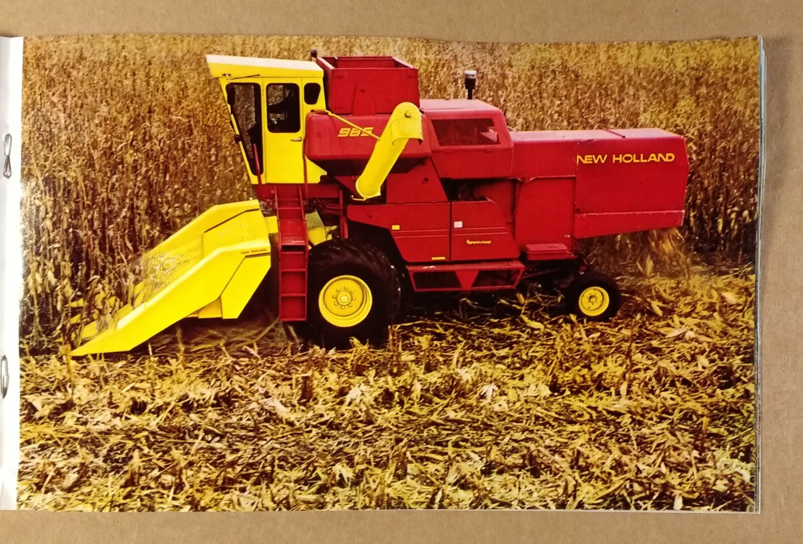 1973 New Holland Equipment Buyer&rsquo;s Guide Catalog balers combine windrower