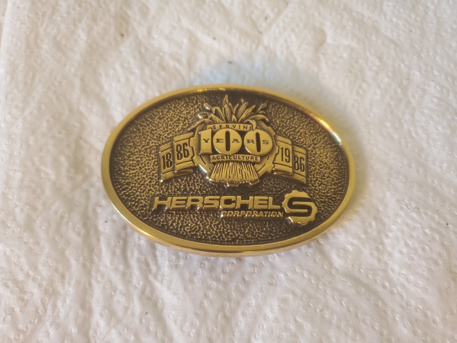 Metal Belt Buckle Herschel Corporation 100 Years 1886 1986 Serving Agriculture