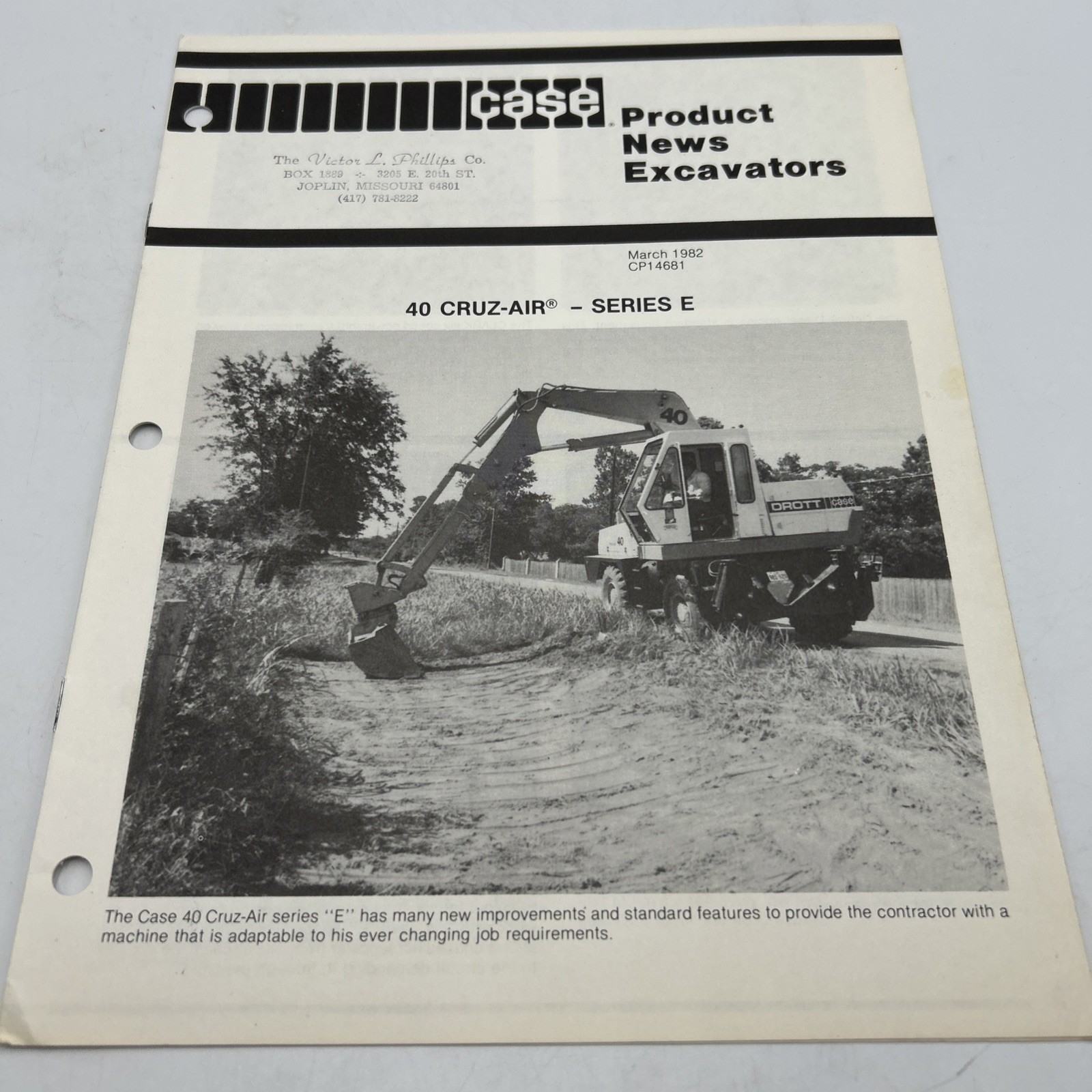 Case Product News Excavators 40 Cruz-Air Series E March, 1982 Brochure