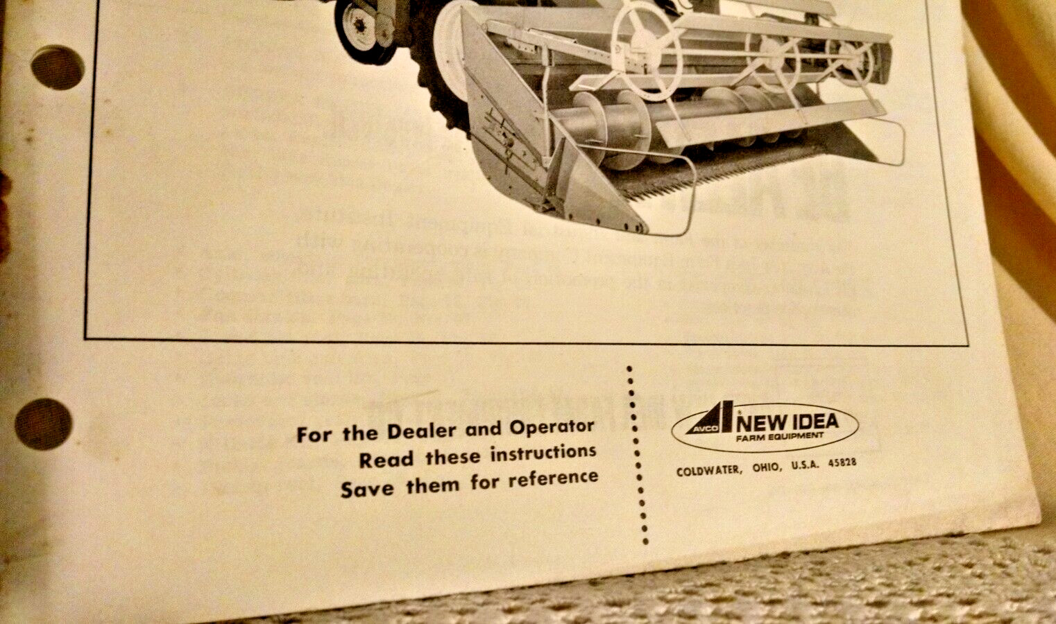 AVCO NEW IDEA UNI-SYSTEM COMBINE 710 OPERATOR&rsquo;S MANUAL UC-105 3000-12/70-OZ.