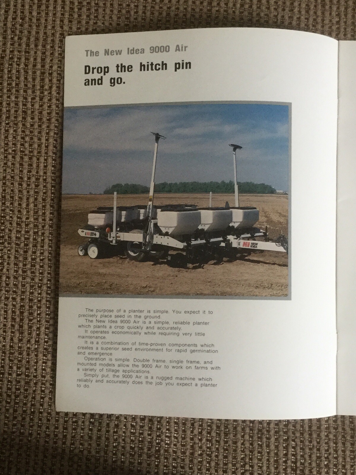 NEW IDEA 9000 AIR SERIES PLANTERS 12 PAGES 1990 Sales Brochure