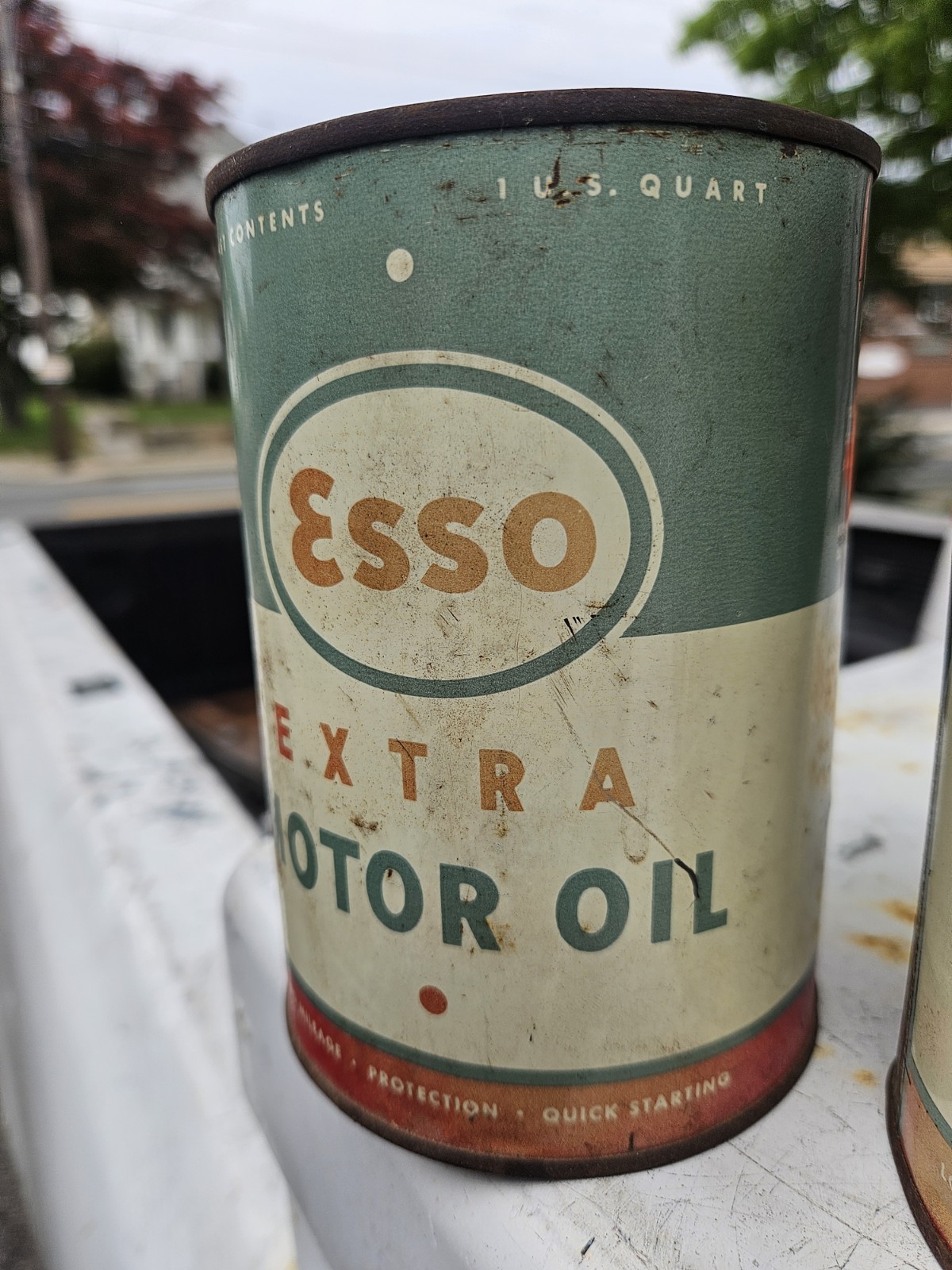 2 ESSO TOP CUT OPEN EMPTY Vintage Metal Cans