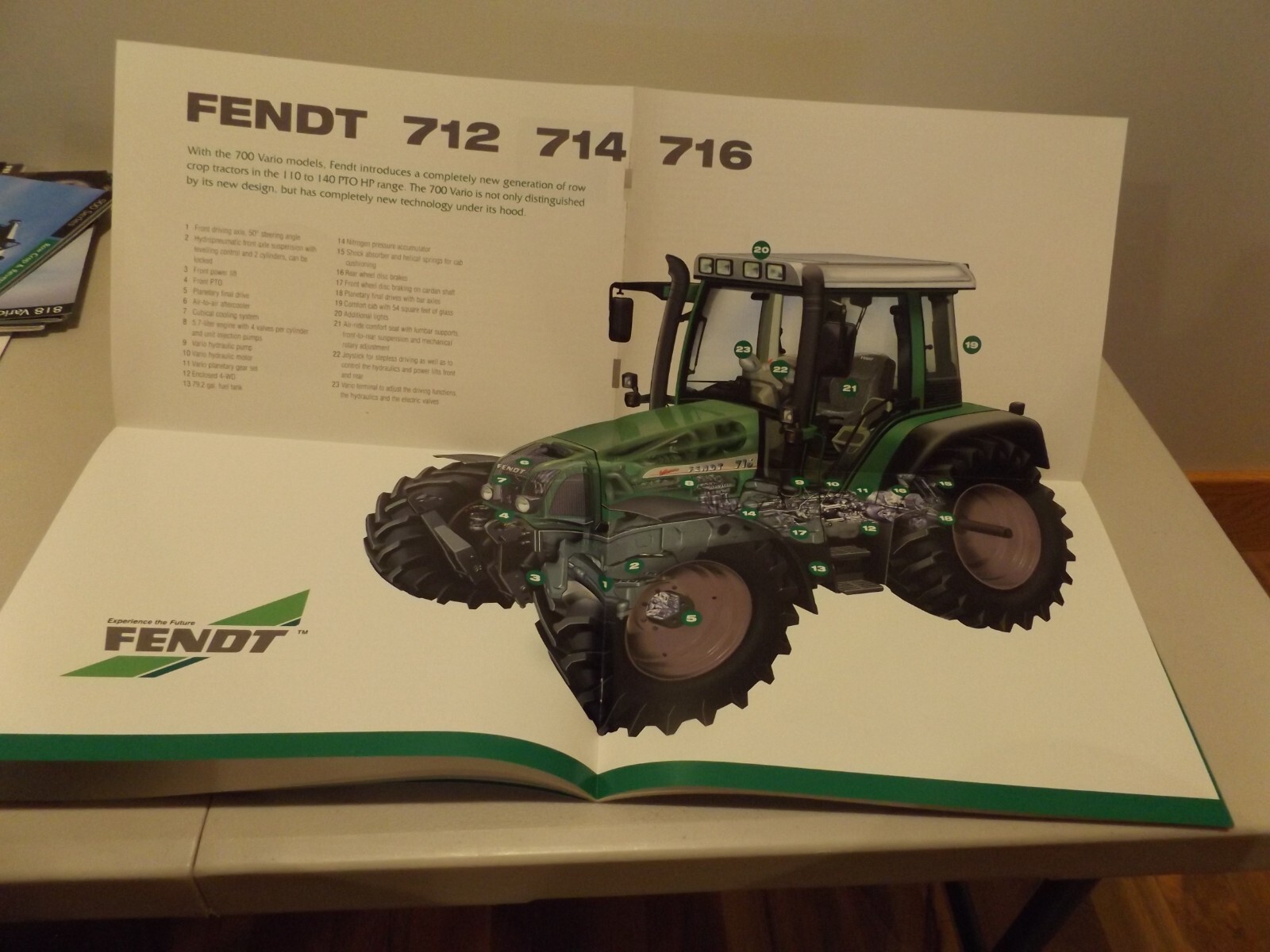FENDT 400/700 SERIES , LIT # FT02268 (05) 15