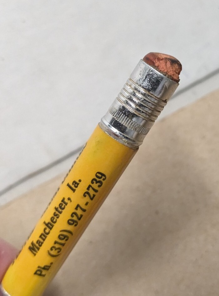 Vintage Elmcrest Farms Production Tested Hampshires Manchester Ia Bullet Pencil