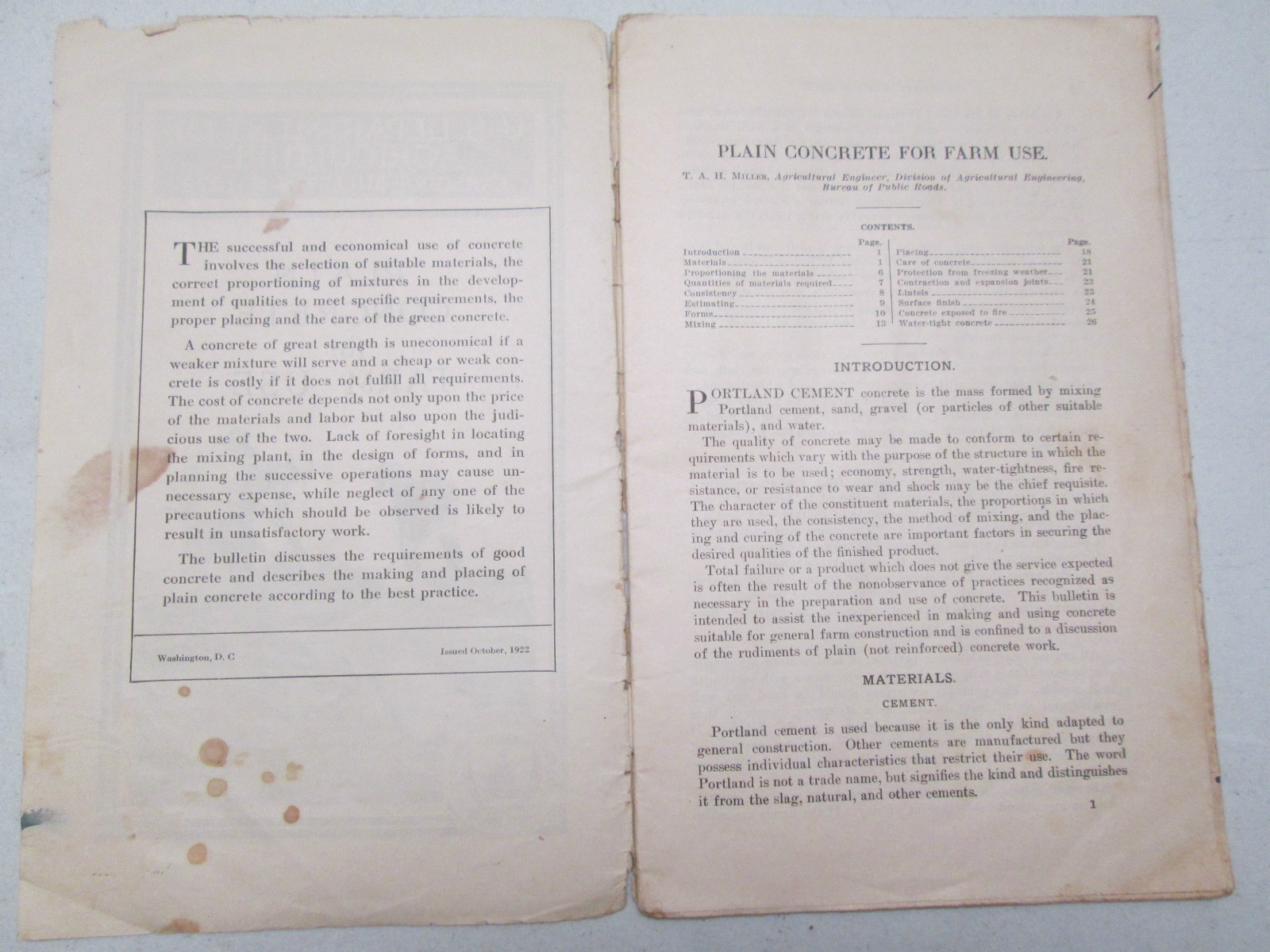 1926 US Department of Agriculture Farmers Bulletin No1279 Concrete For Farm Use