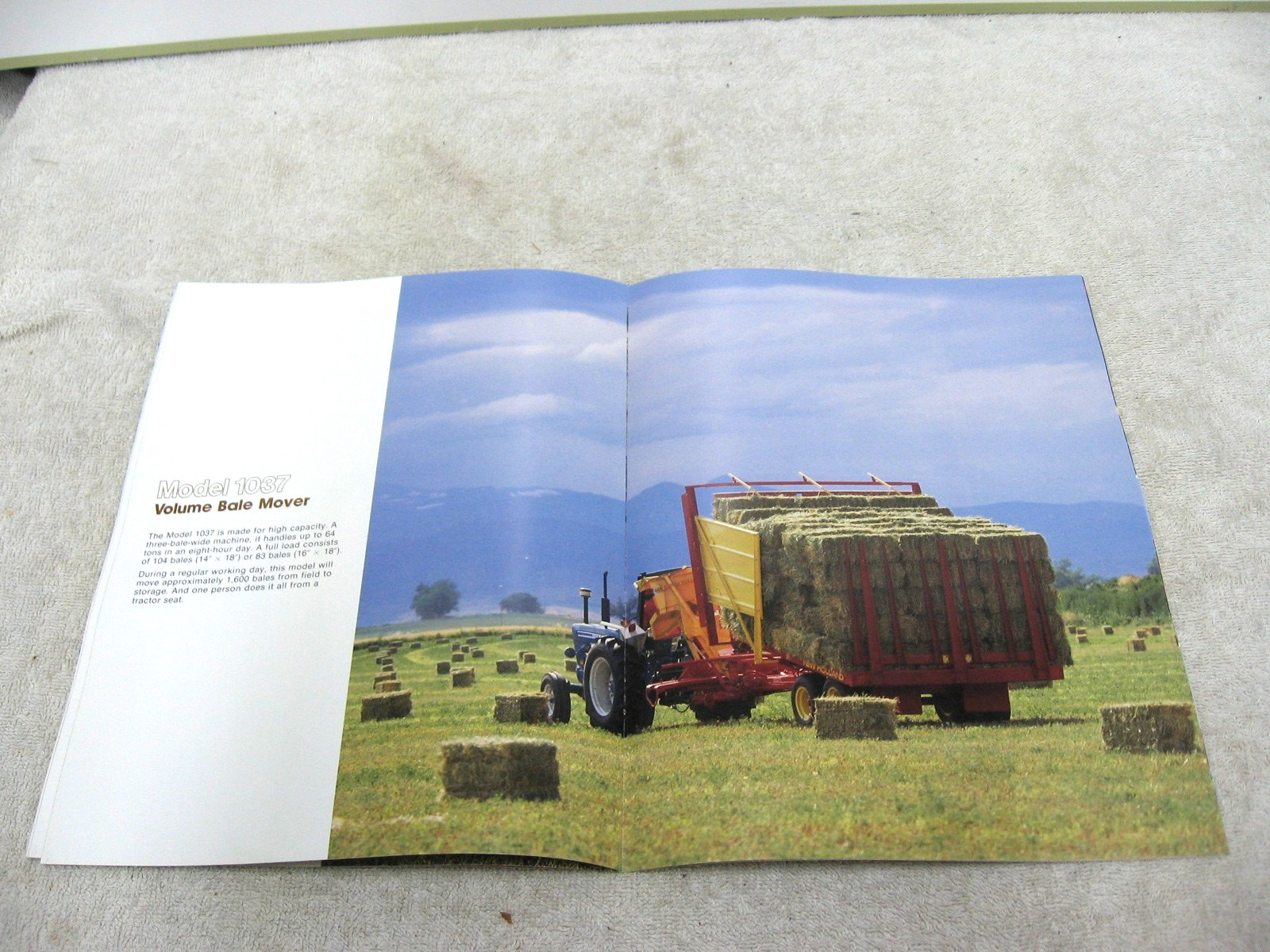 1988 FORD NEW HOLLAND TRACTOR PULL TYPE BALE WAGON BROCHURE 1003 1036 1037