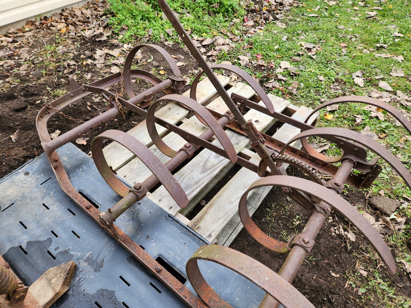 Antique Spring Tooth Harrow – Vintage Farm Equipment