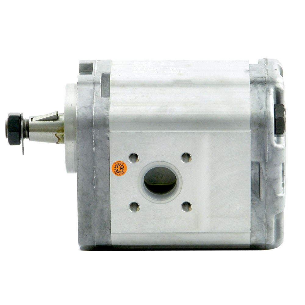 Pump 01175656 fits Deutz D7007 D7007C D7206 D7207 D7207C D7807 D7807C D8006