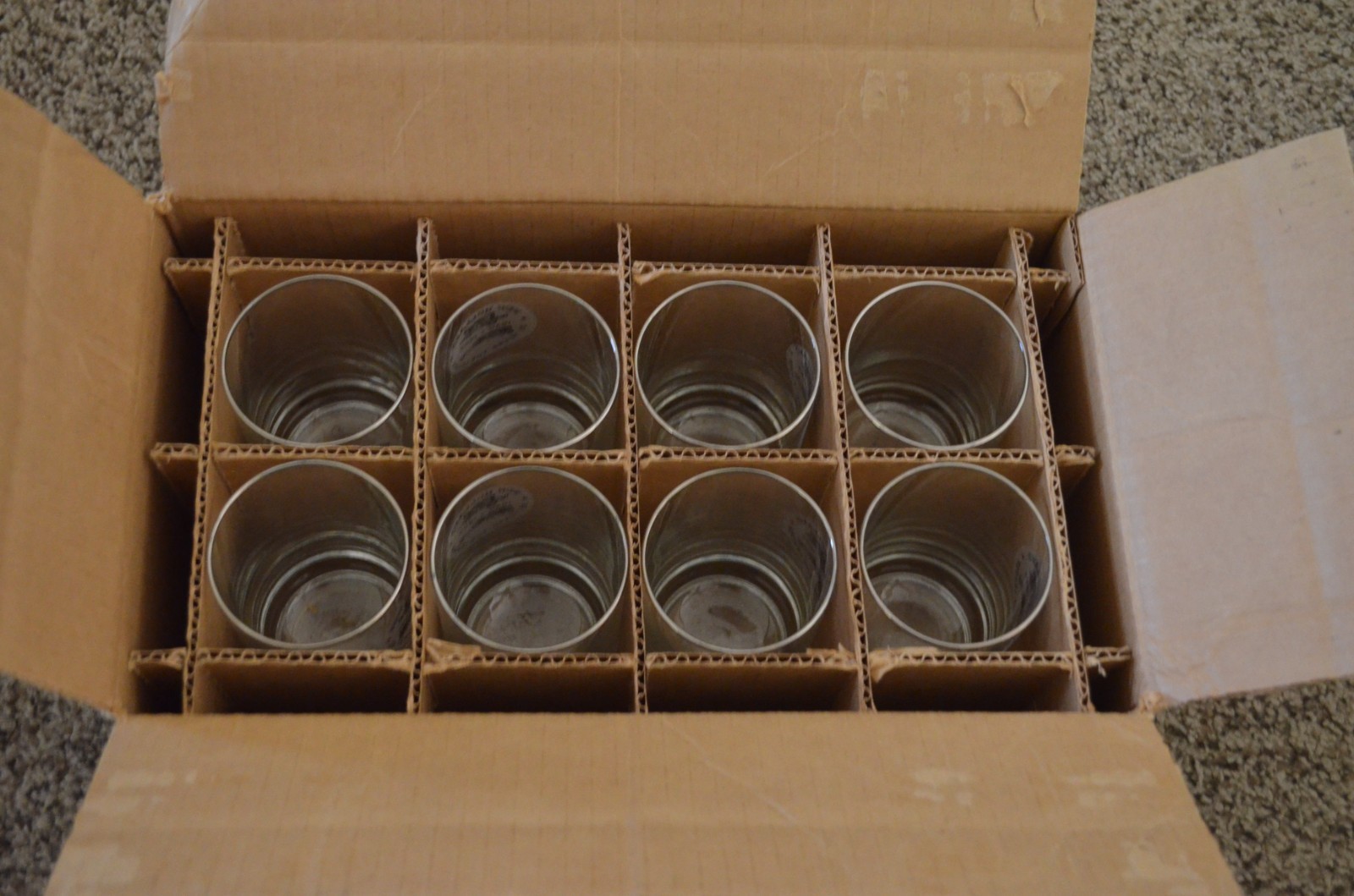 Vintage New Holland 25 year anniversary glasses – NEW set of 8