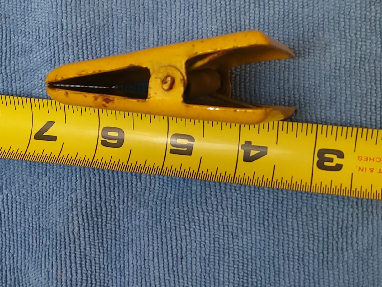 VINTAGE R.D. SMITH DAIRY EQUIPMENT EAU CLAIRE ENAMELED CLIP MILK HOUSE