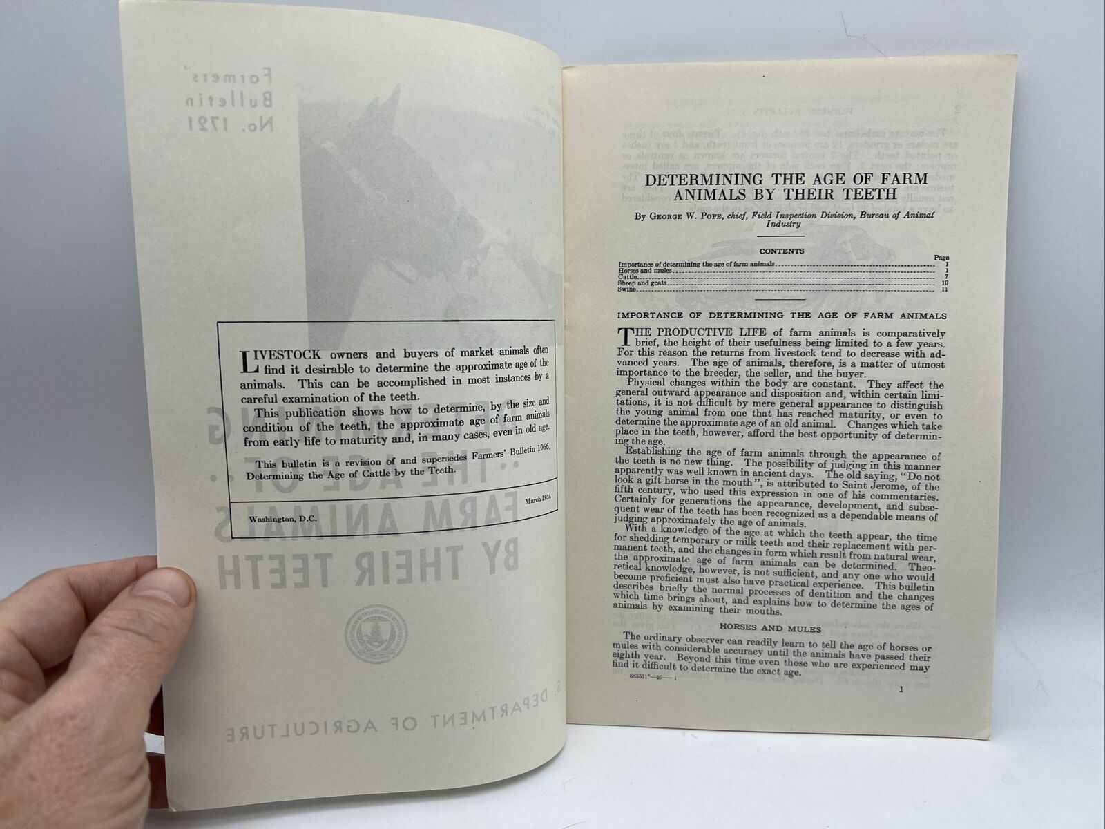 1934 USDA Farmers Bulletin No 1721 DETERMINING THE AGE OF FARM ANIMALS BY TEETH