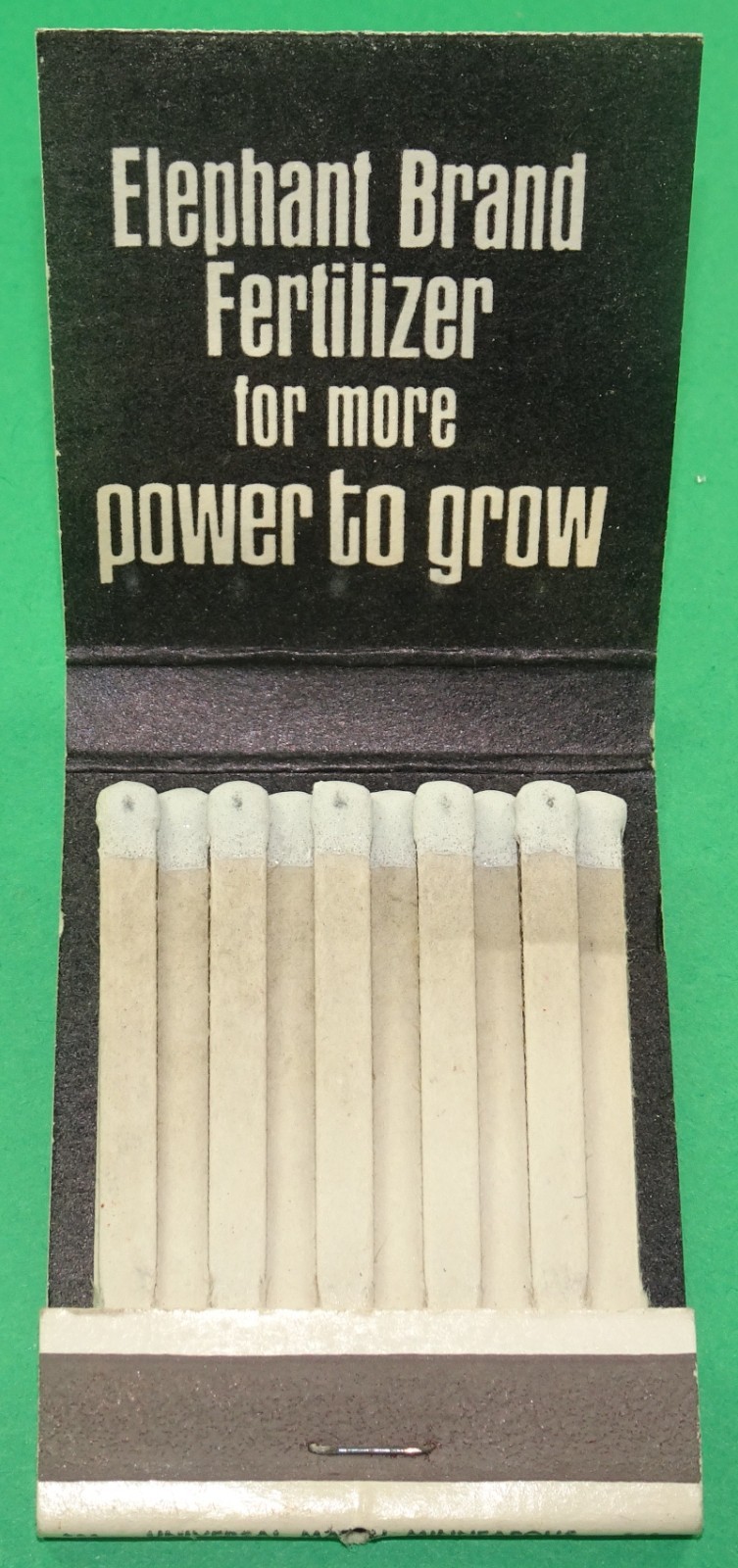 Cominco American GRAND FORKS, ND. Front-Strike Matchbook Full – American Match