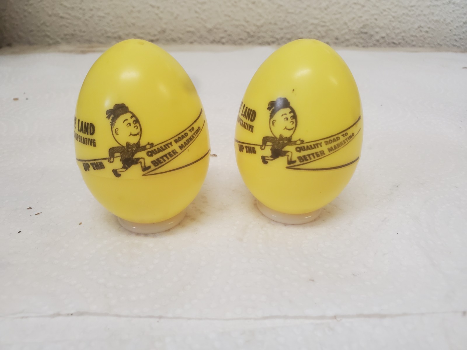 Yellow Plastic Egg Shaped Salt & Pepper Shakers Lake Land Egg Cooperative