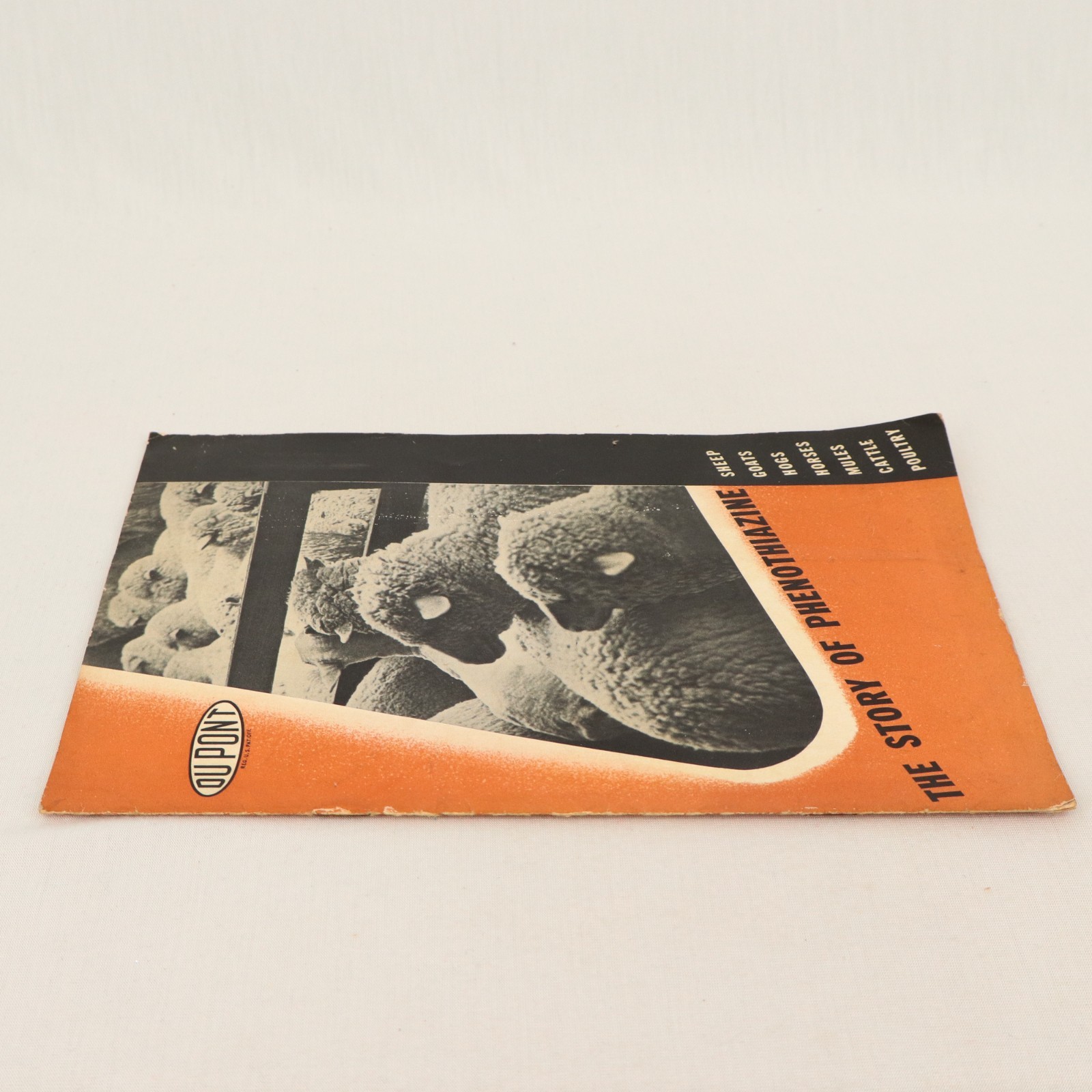 1940 DuPont Agricultural Booklet The Story of Phenothiazine Livestock