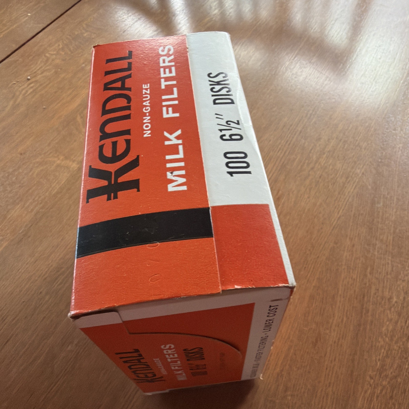 Vintage Kendall Milk Filters 100 6-1/2&Prime; Non-Gauze Squares Vintage NOS 1960-1970