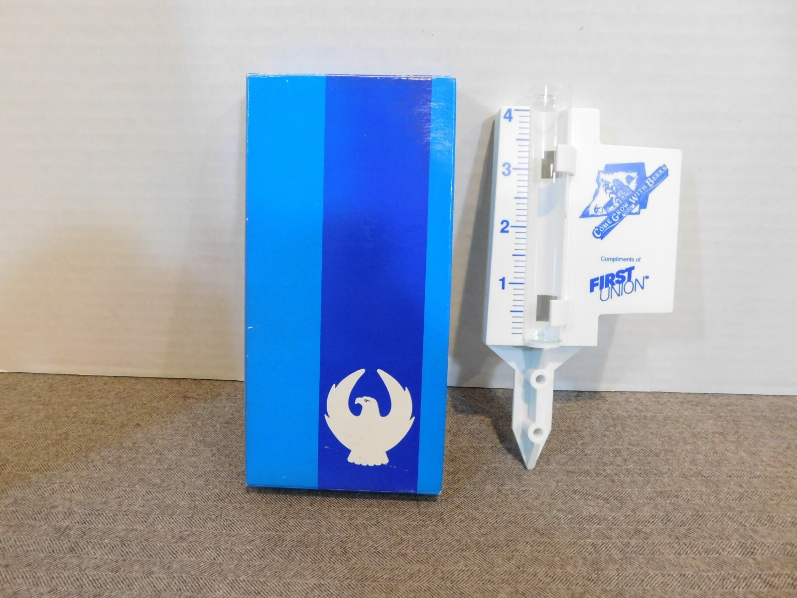 Vintage Rain Gauge First Union Farm City Council