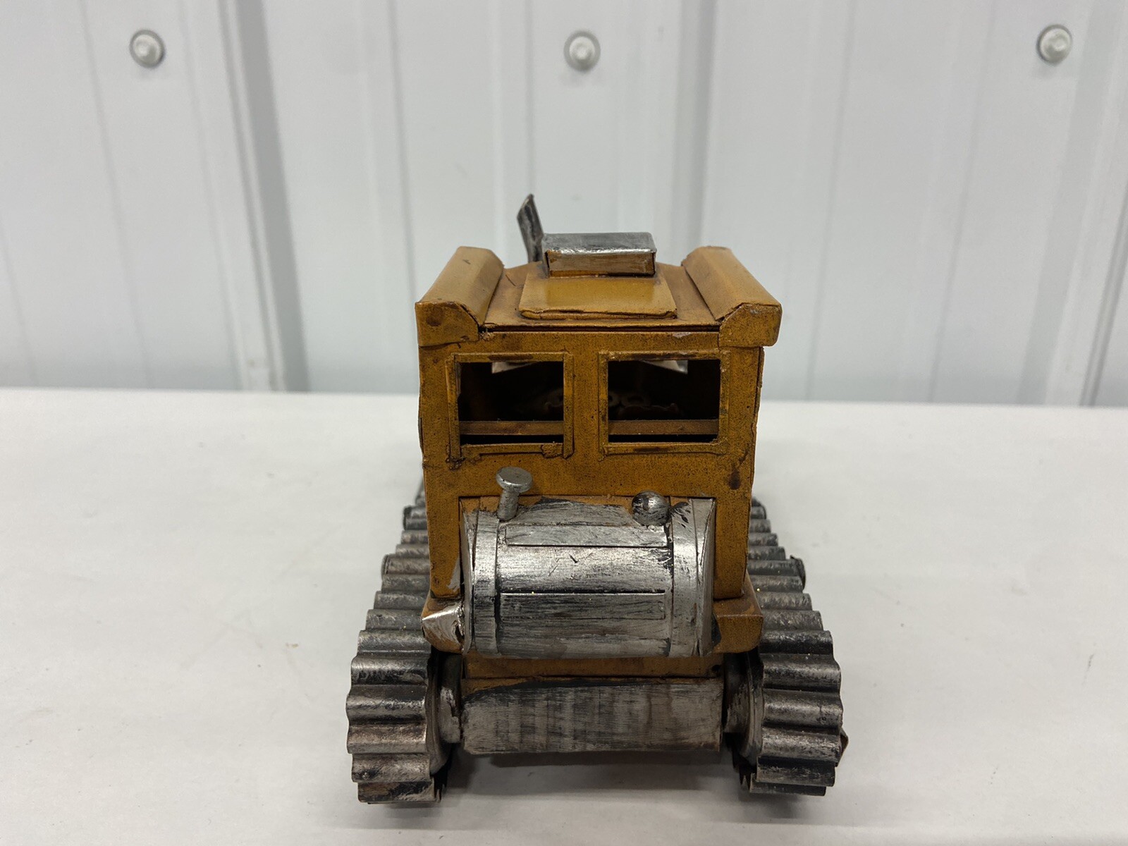 Vintage Bulldozer Metal Scale Model 10&Prime; Collector Construction Bulldozer