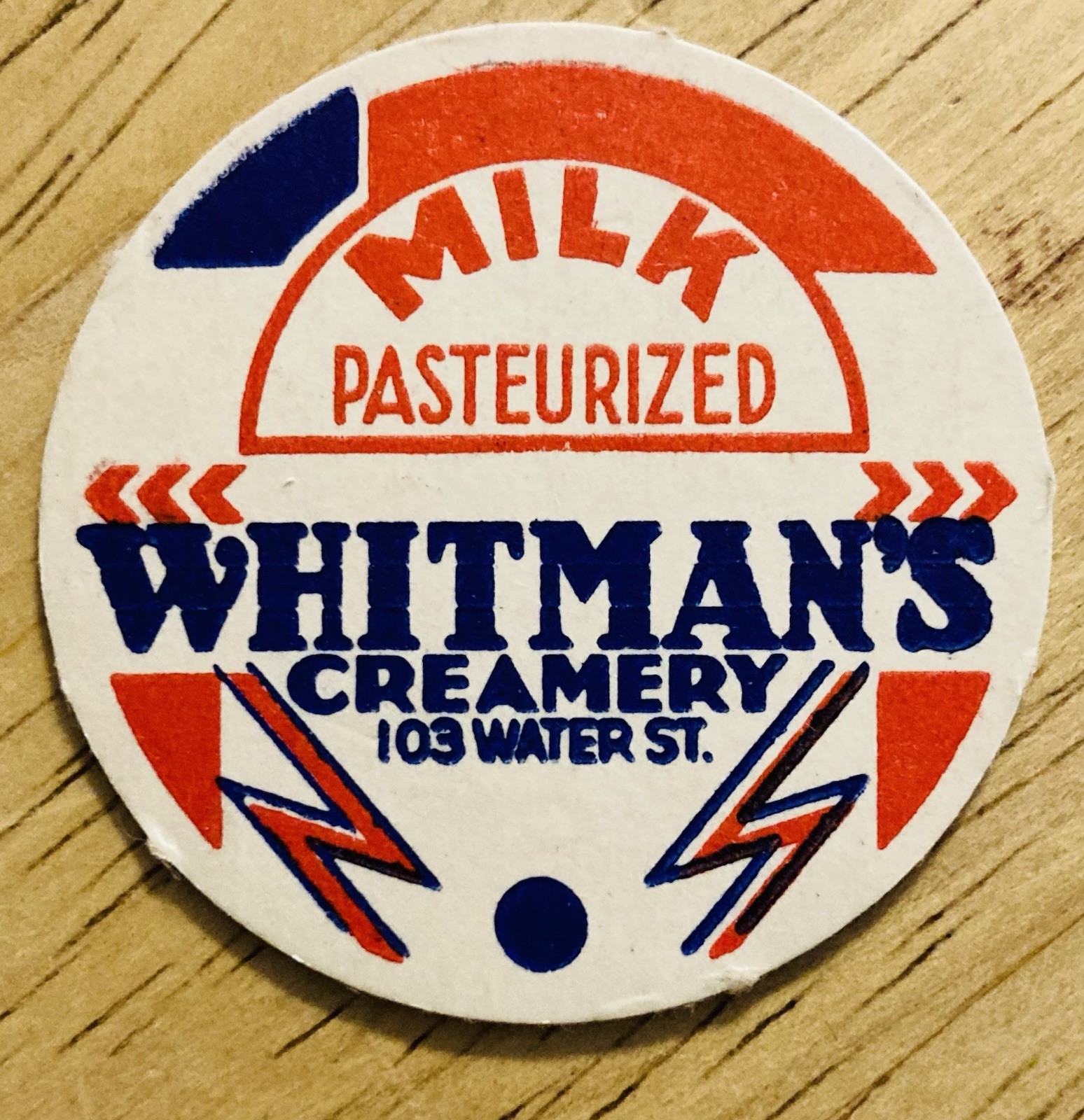 MILK BOTTLE CAP~WHITMAN’S DAIRY FARM, 103 WATER ST.