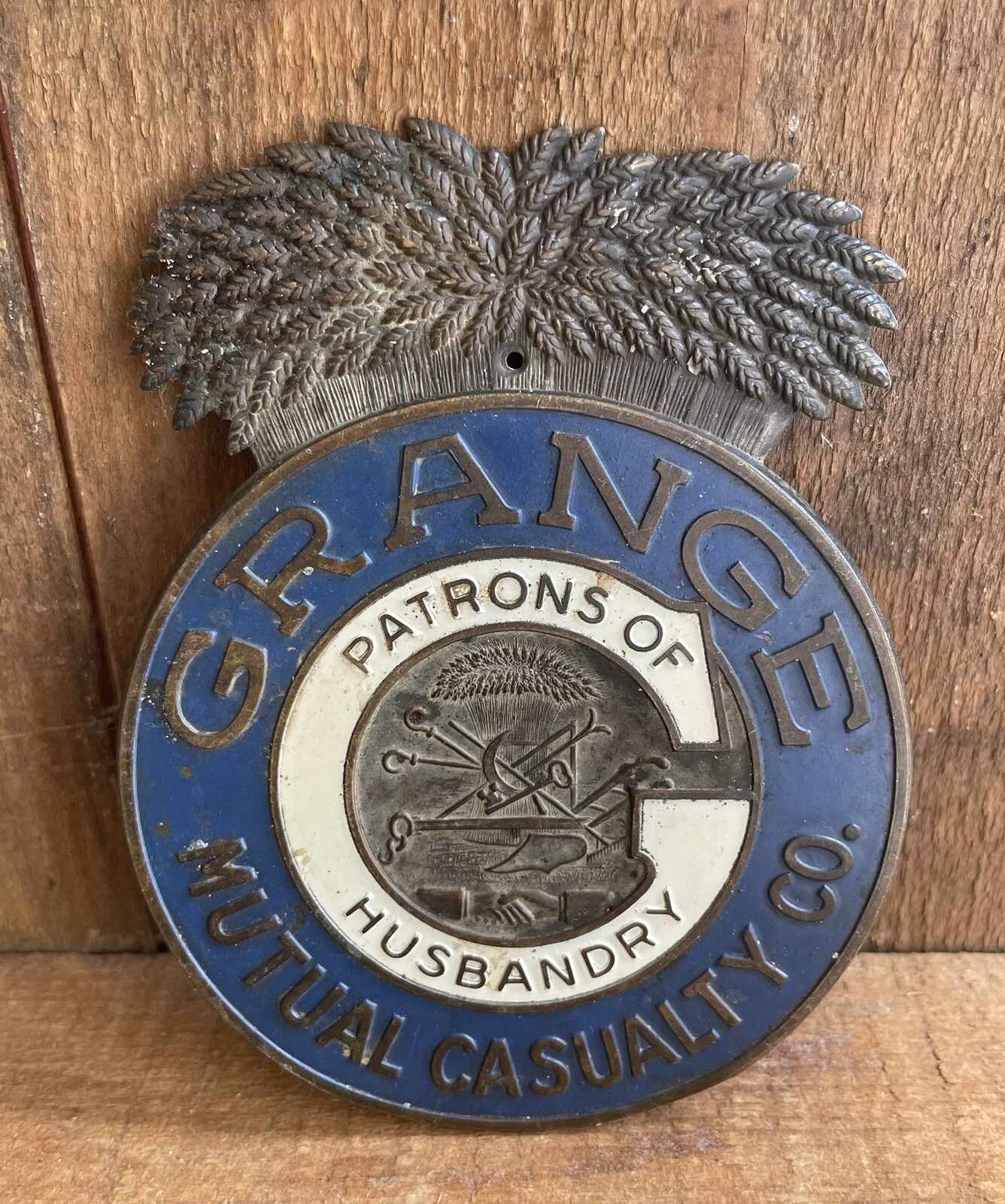 Antique GRANGE Husbandry Farm Agricultural Mutual Casualty Ins. Radiator Badge