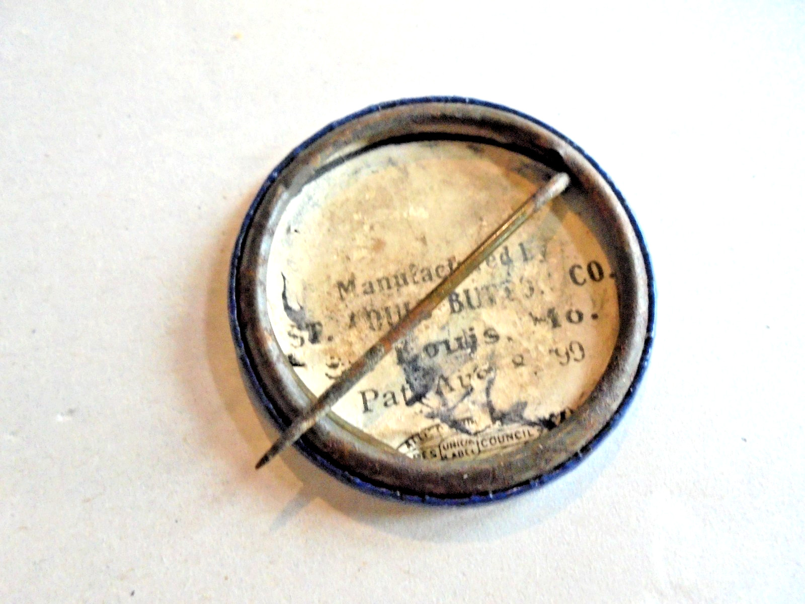 Vintage Wixcel Farm Equipment Marcus Iowa FCMM Manufacturing Movement Pinback