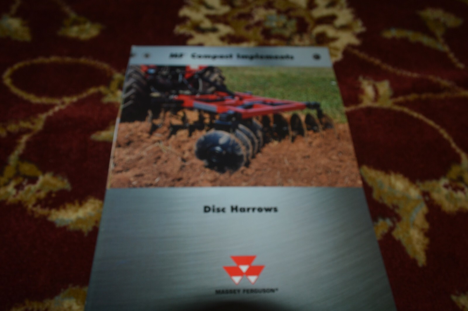 Massey Ferguson Compact Implements Disc Harrows Brochure BASE