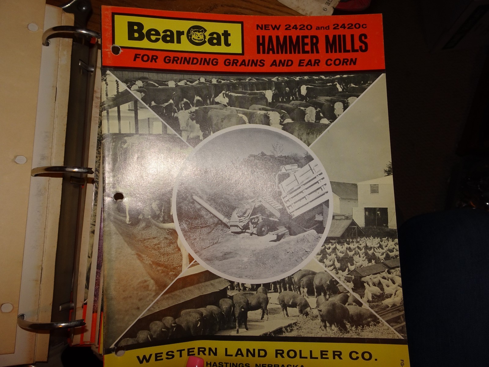 Farm Equipment Brochure – Western Bear Cat – 2420 2420C Hammer Mills
