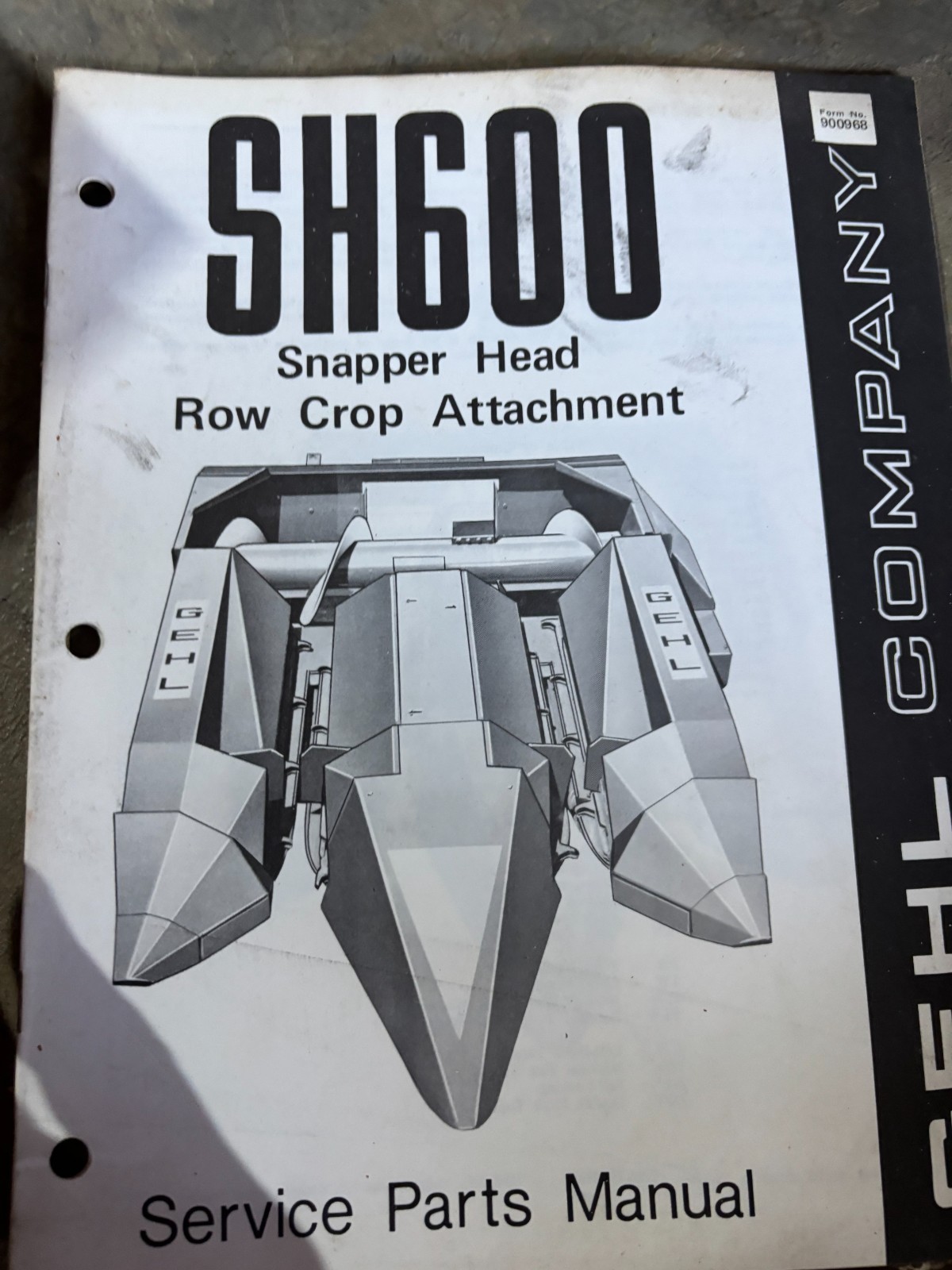 Gehl SH 600 Snapper Head Row Crop Attachment Parts Book Manual AMIL26