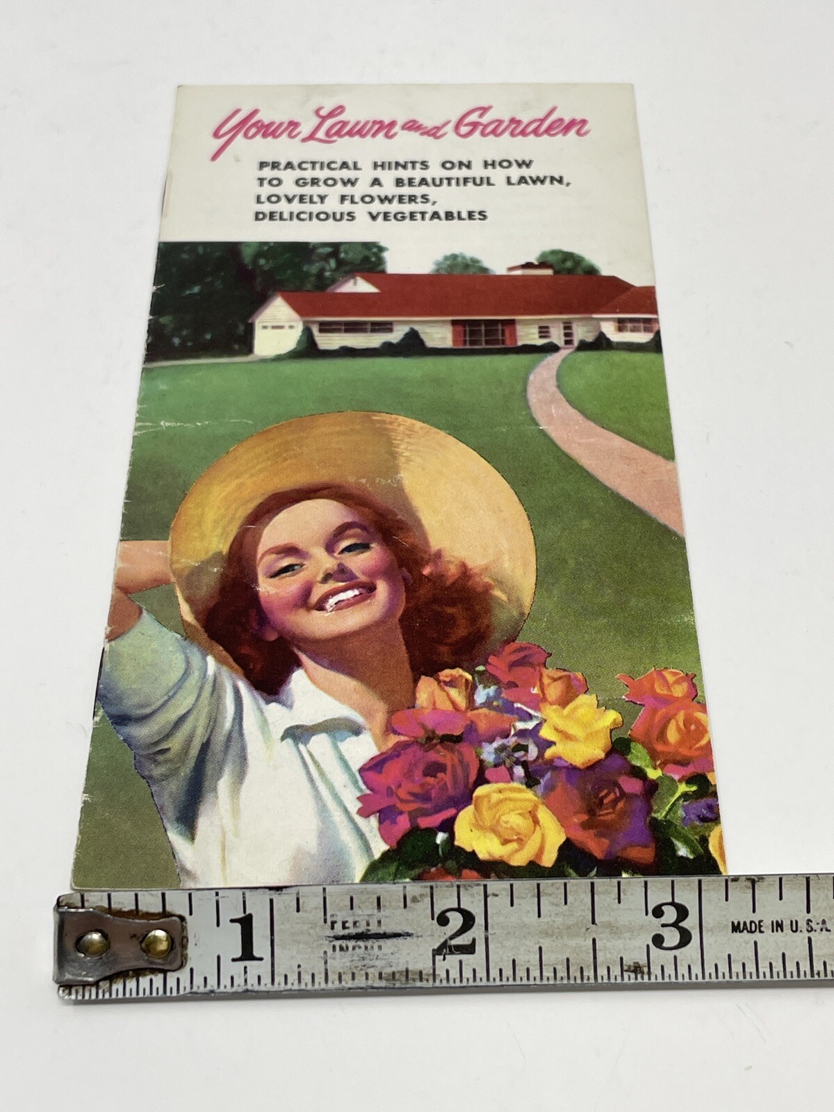 Beautiful 1940s Agrico Fertilizer Brochure – Lawn & Garden – Bold Color