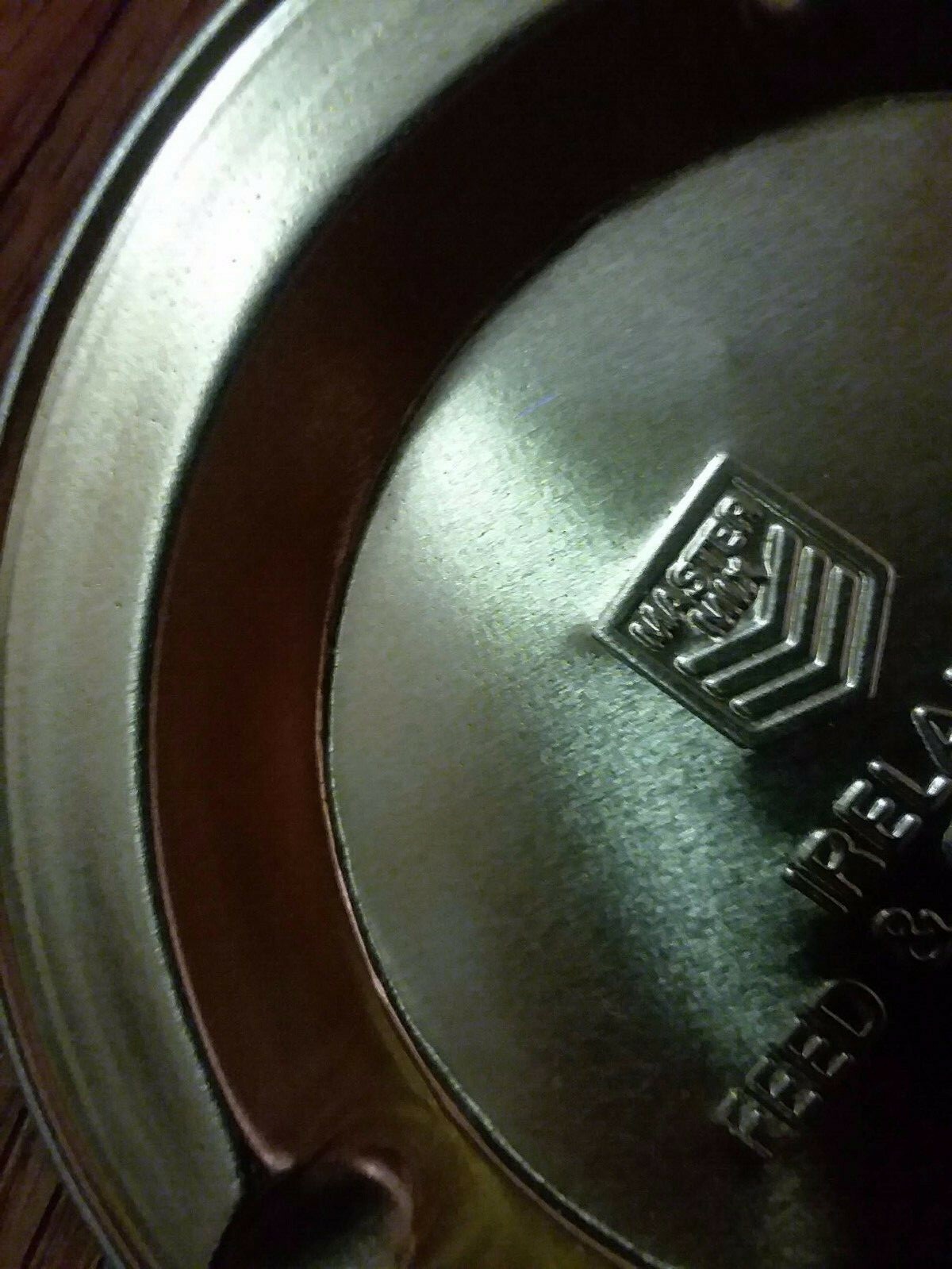 Vintage Ireland Feed & Grain Master Mix Advertising Cigarette Ashtray Gold
