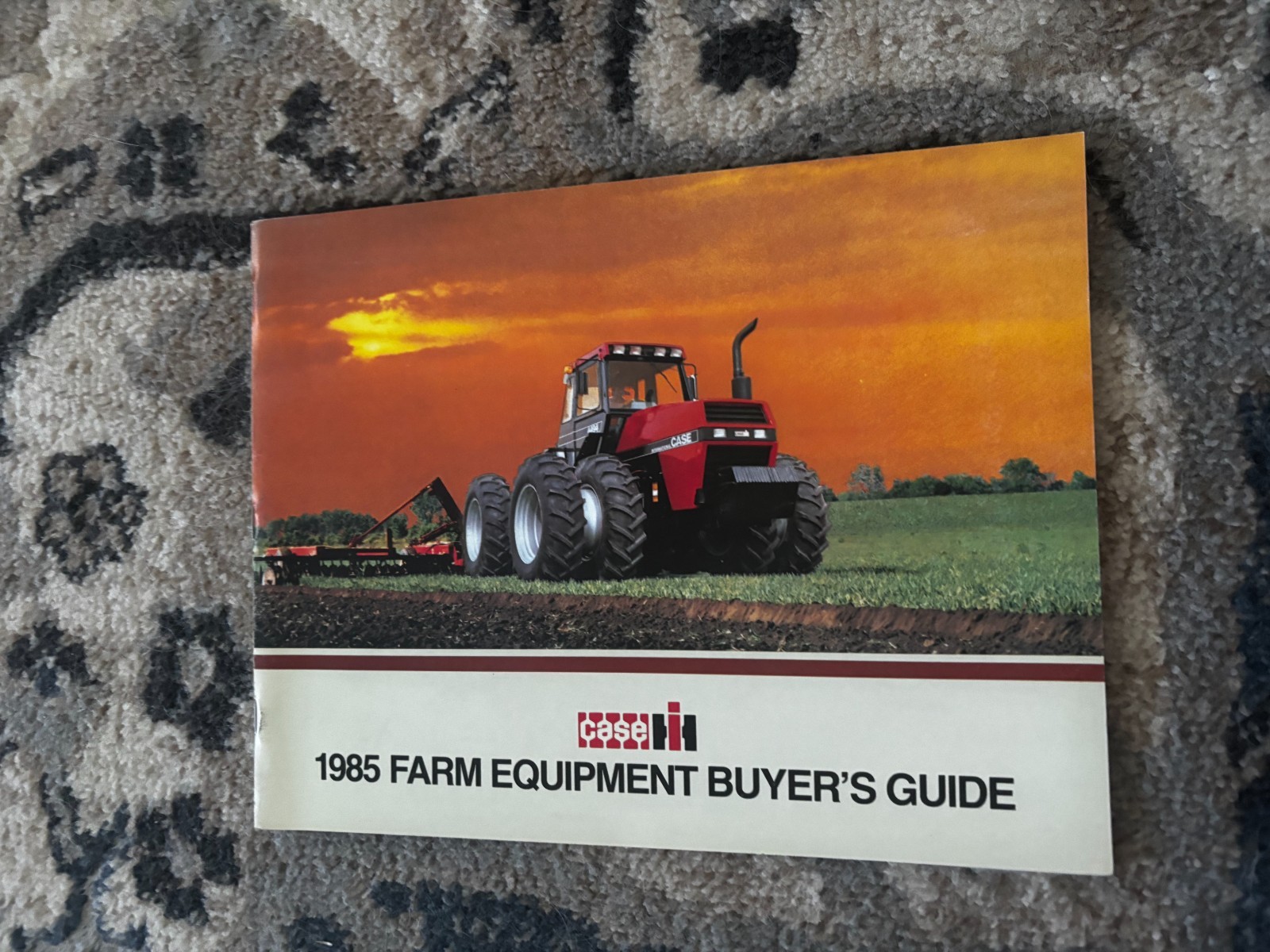 Case International Buyers Guide For 1985 Brochure DCPA26