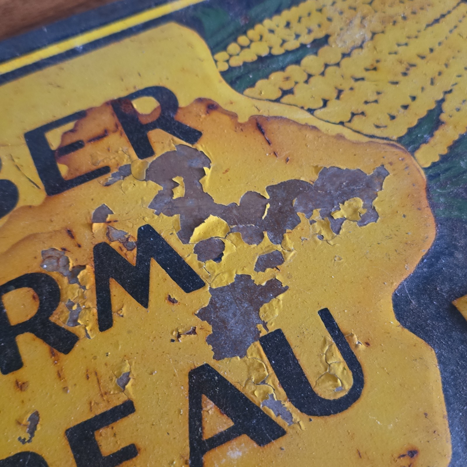 Vintage Iowa Member Farm Bureau Sign 14&Prime; x 9.75&Prime;