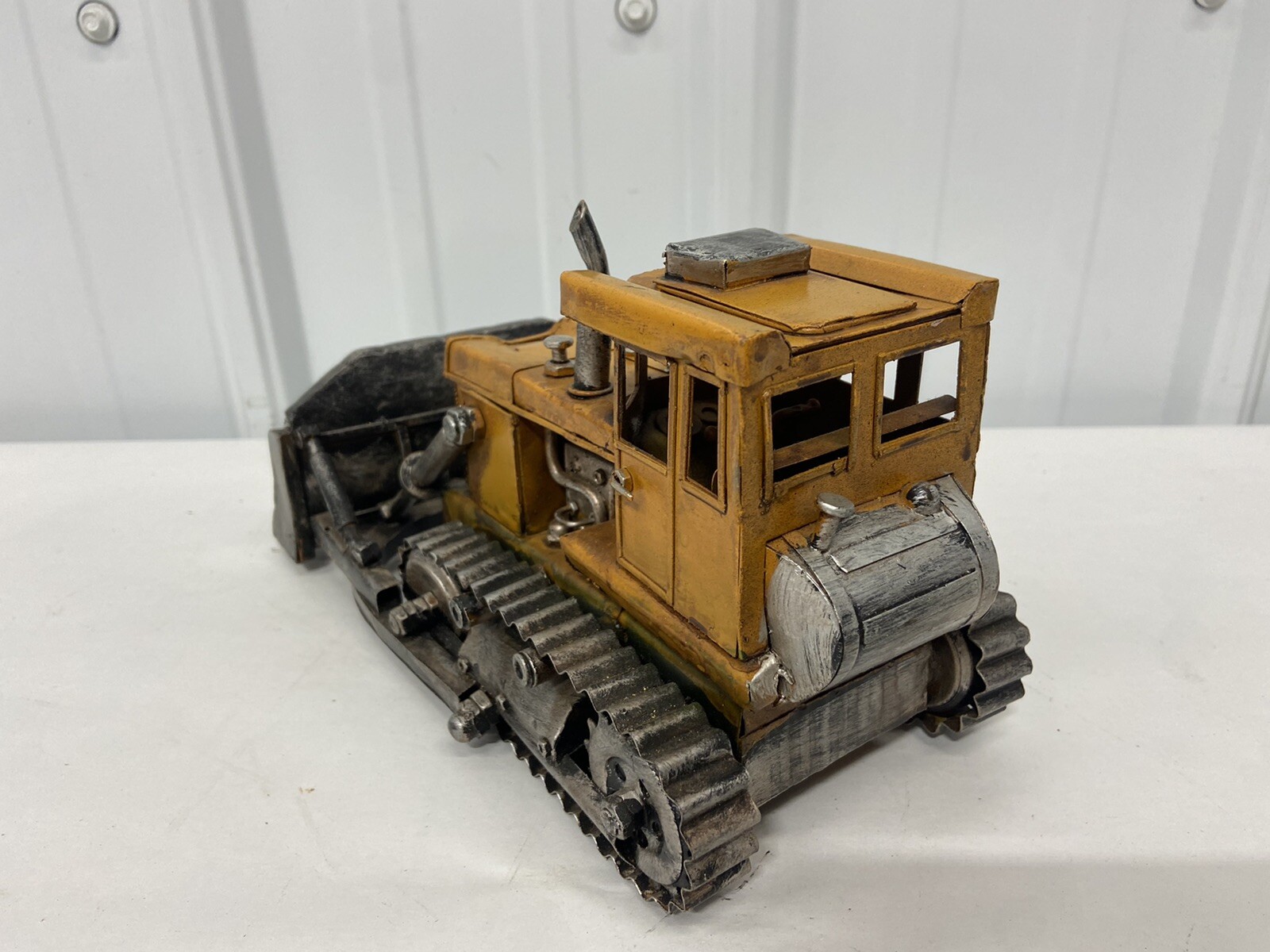 Vintage Bulldozer Metal Scale Model 10&Prime; Collector Construction Bulldozer