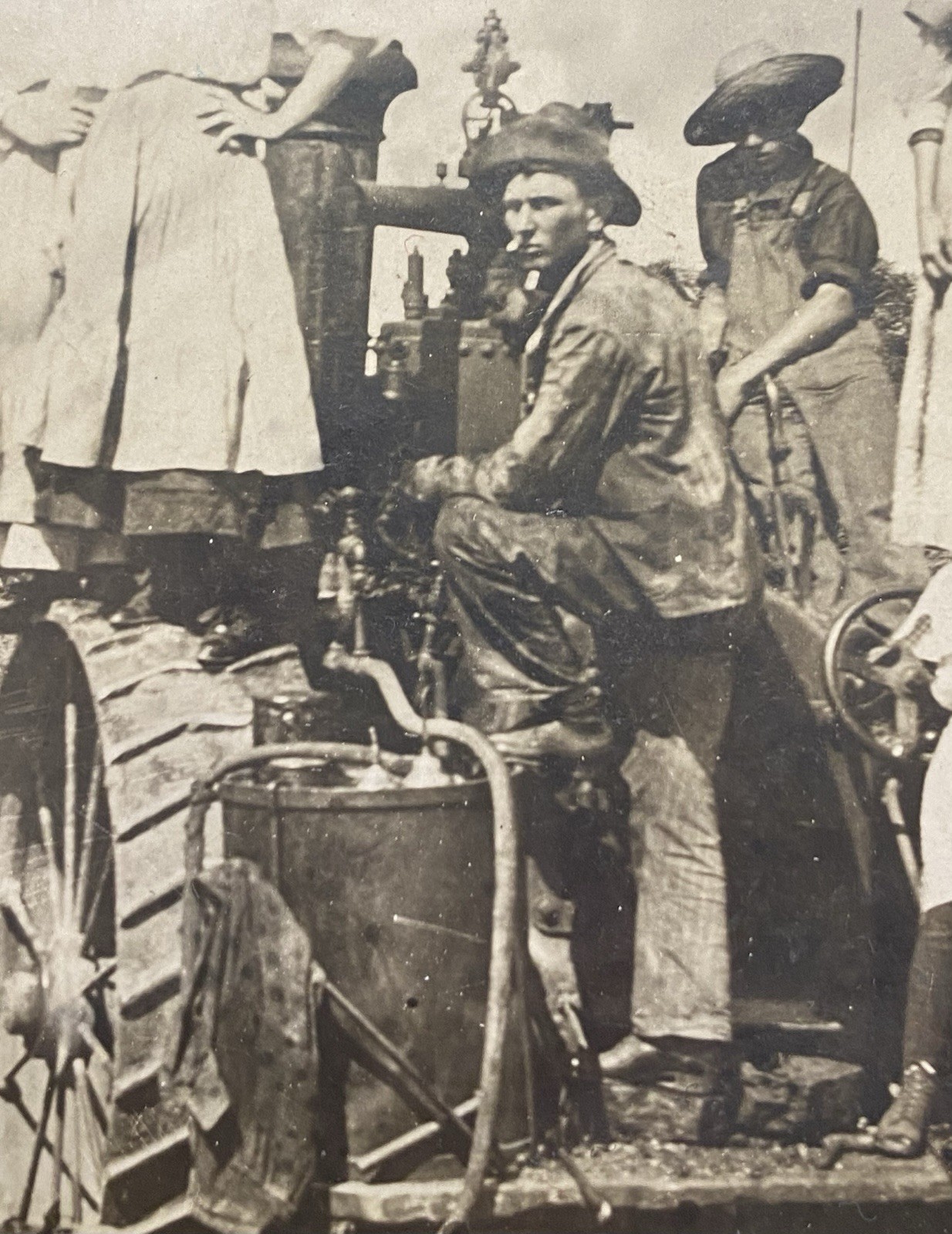 1900c **FARM HANDS & AGRICULTURAL EQUIPMENT** UNUSED REAL-PHOTO POSTCARD (RPPC)!