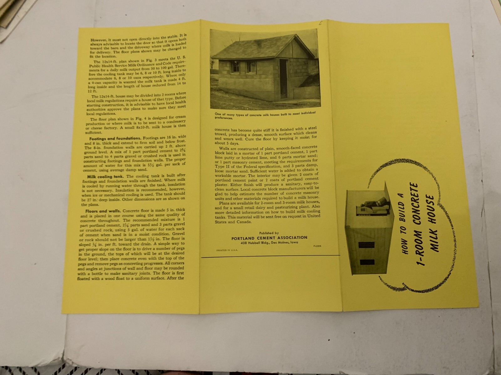 c1940 Portland Cement Co Des Moines Iowa 1-Room Concrete Milk House Brochure