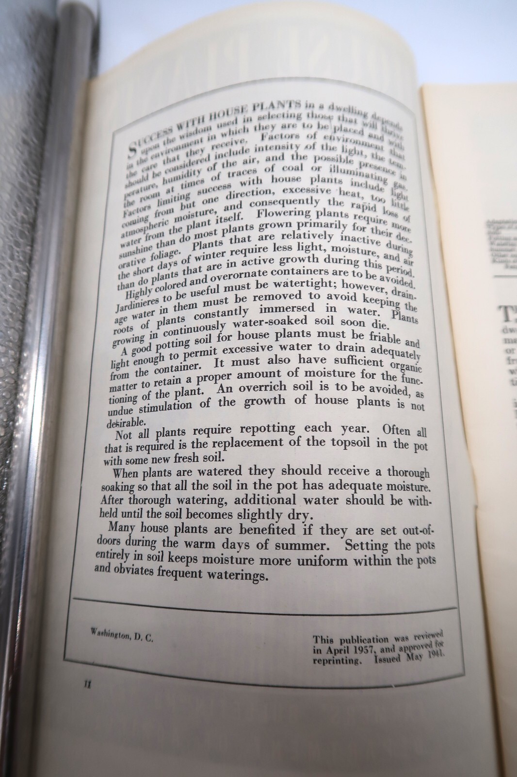 1941 USDA Farmers&rsquo; Bulletin No. 1872 House Plants Ephemera Furman Lloyd Mulford